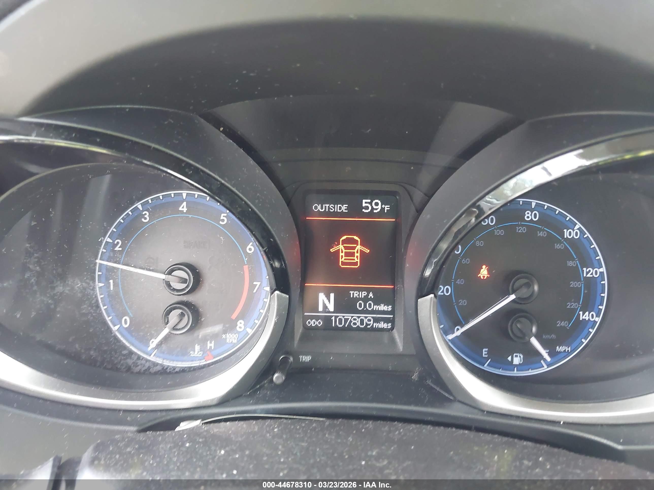 TOYOTA COROLLA image 7