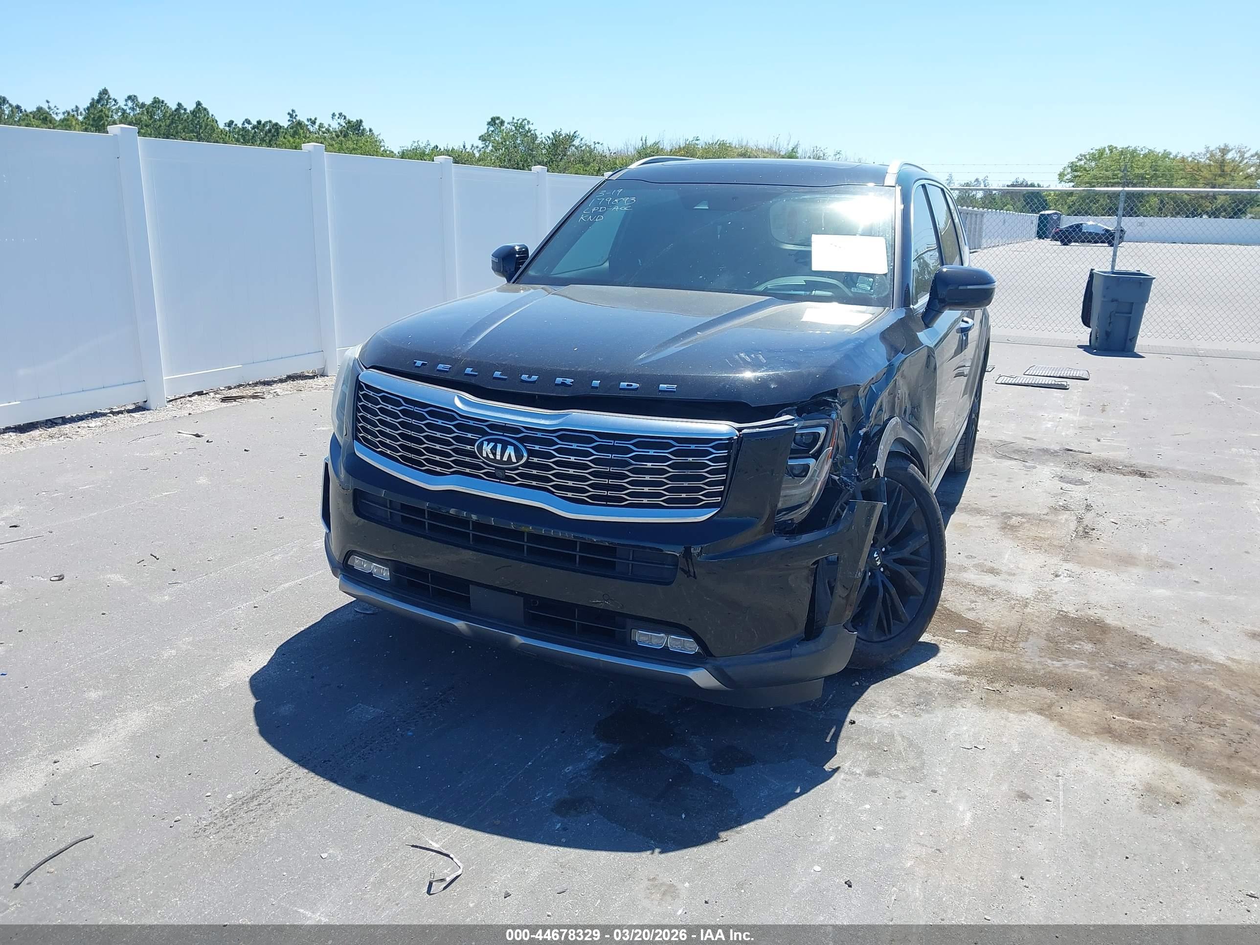 KIA TELLURIDE image 2