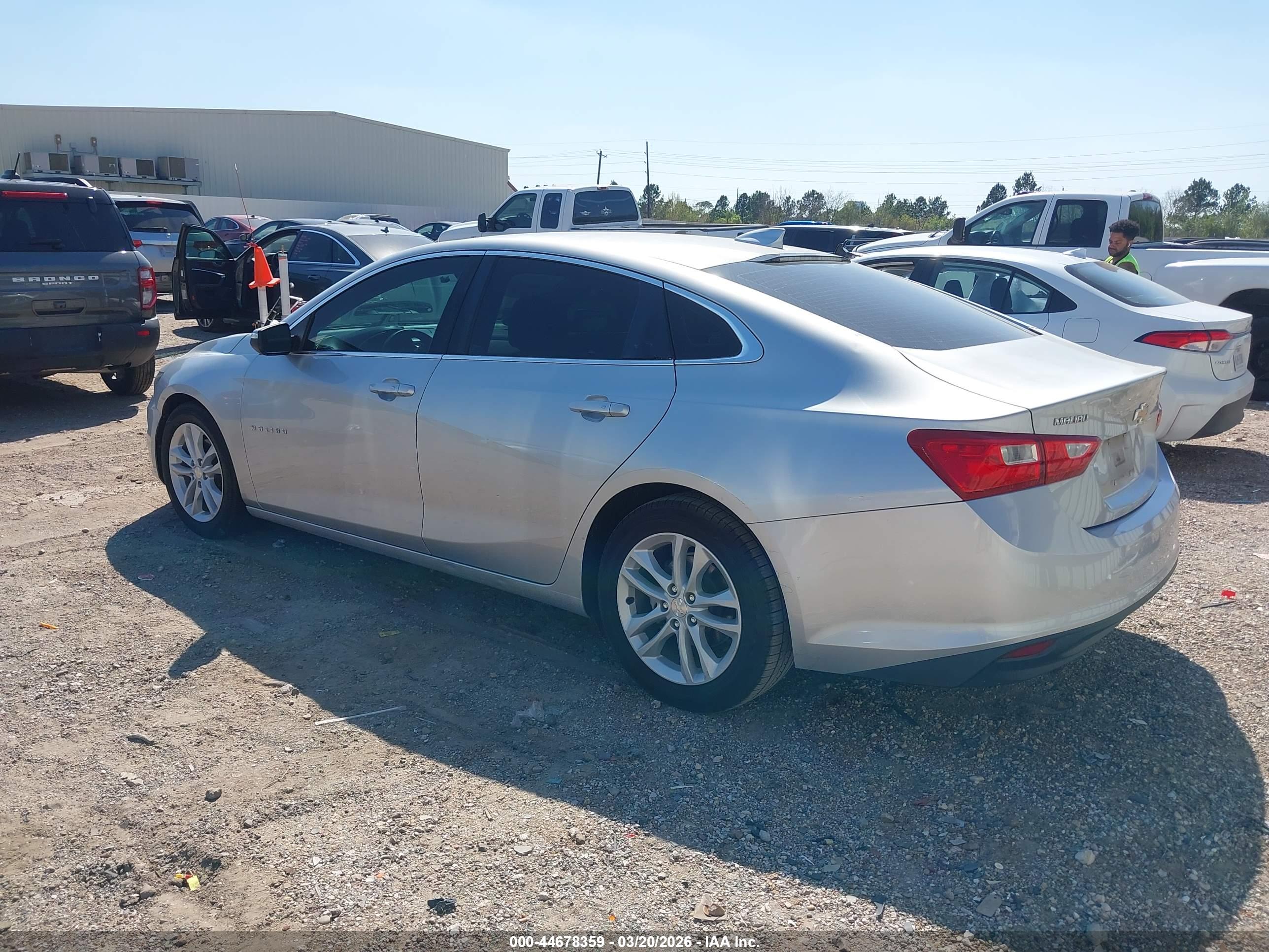 CHEVROLET MALIBU image 3