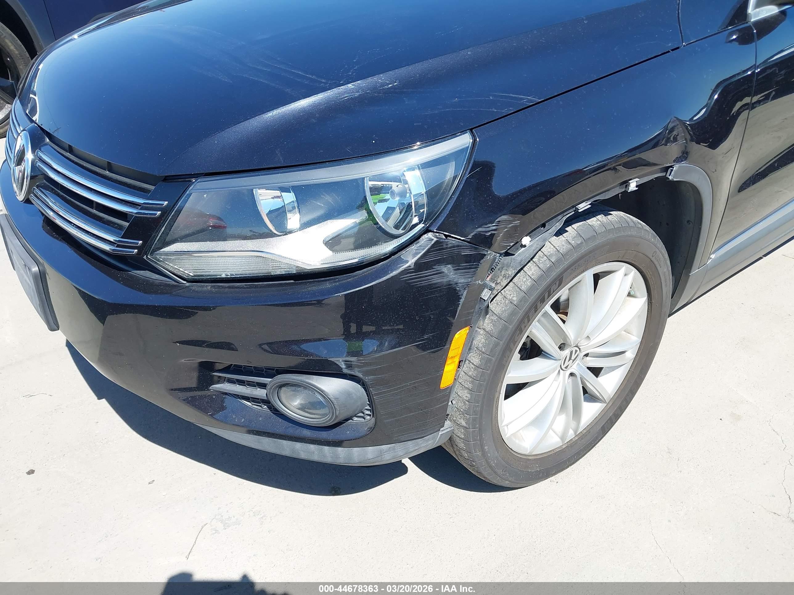VOLKSWAGEN TIGUAN image 6