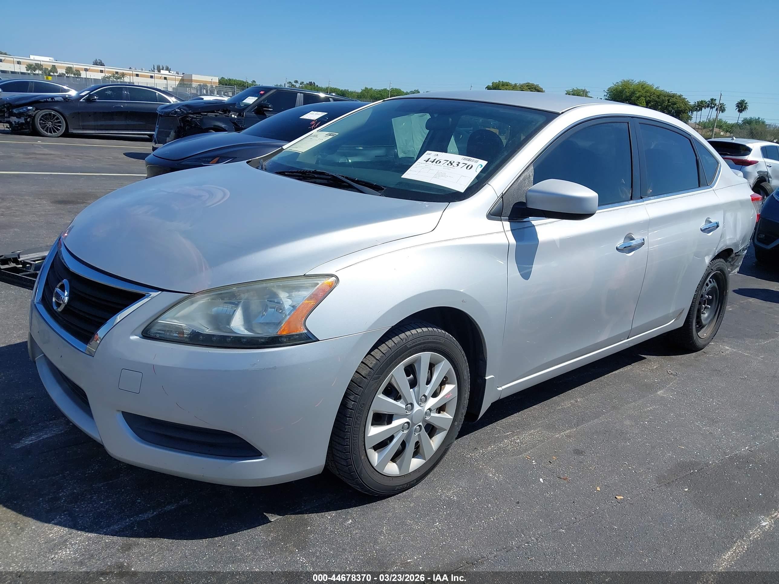 NISSAN SENTRA image 2