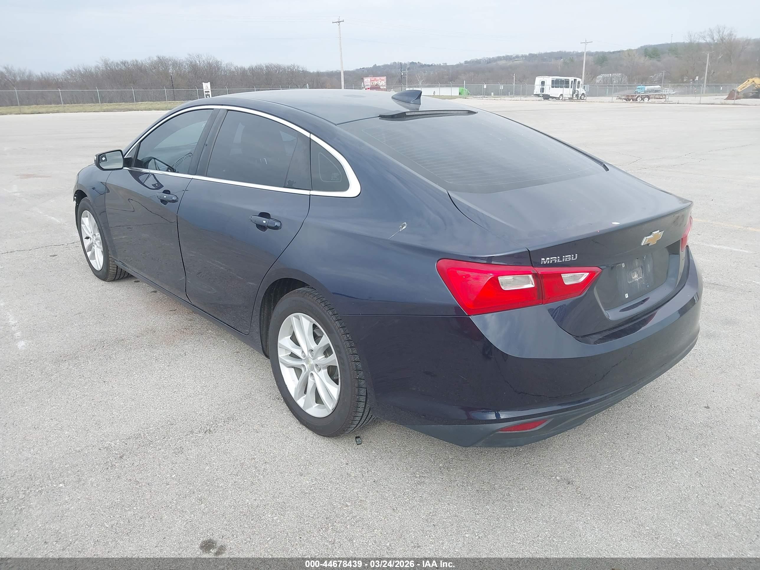 CHEVROLET MALIBU image 3