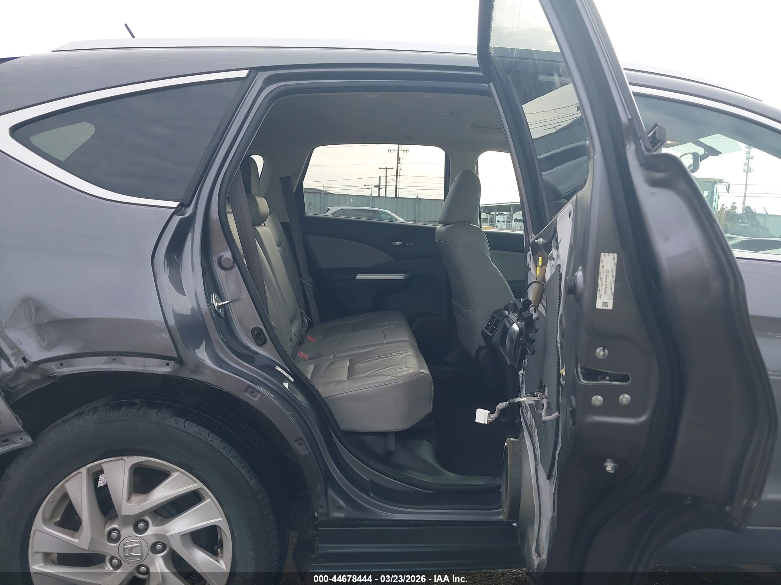 HONDA CR-V image 8
