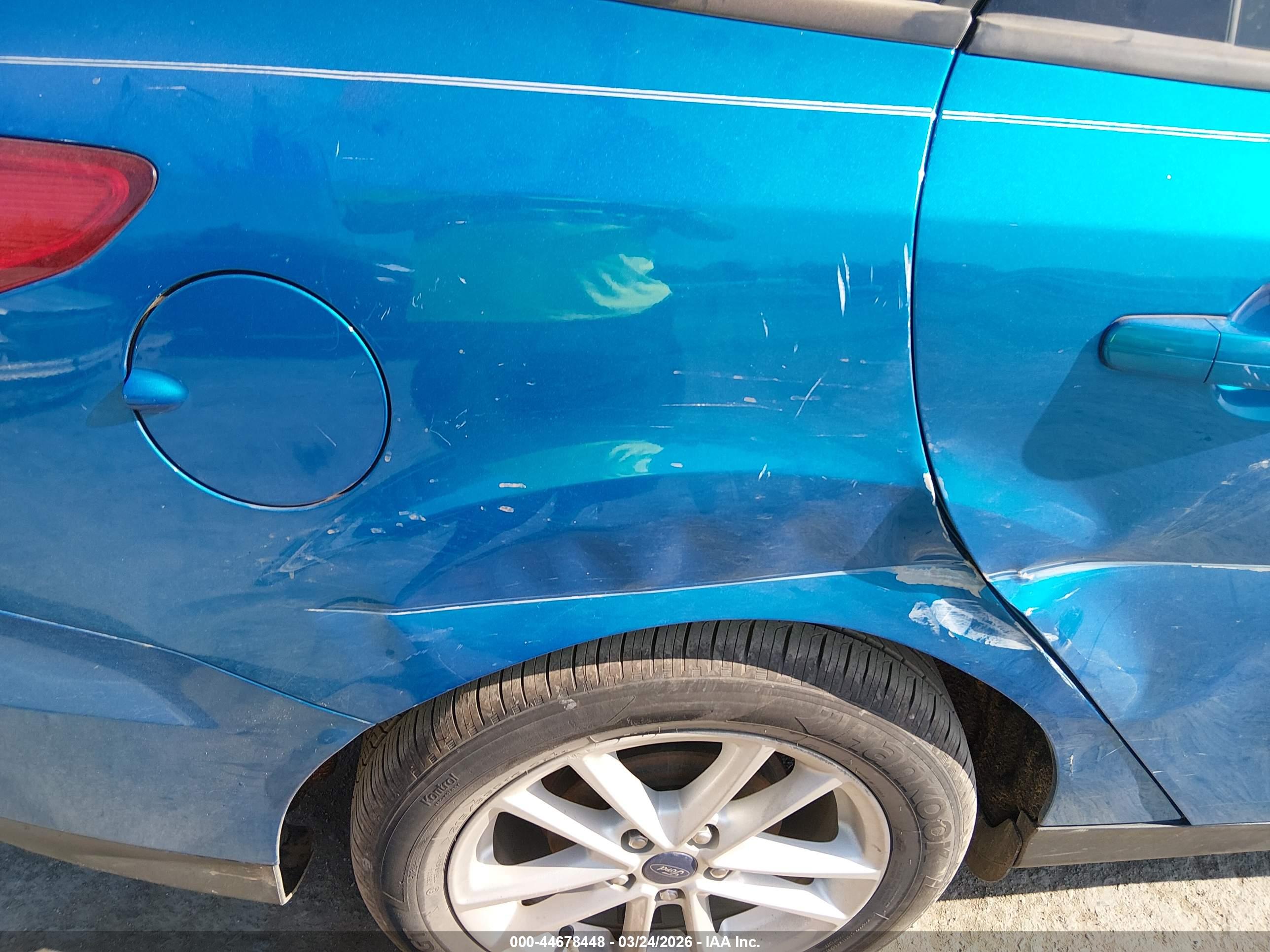 FORD FOCUS image 6