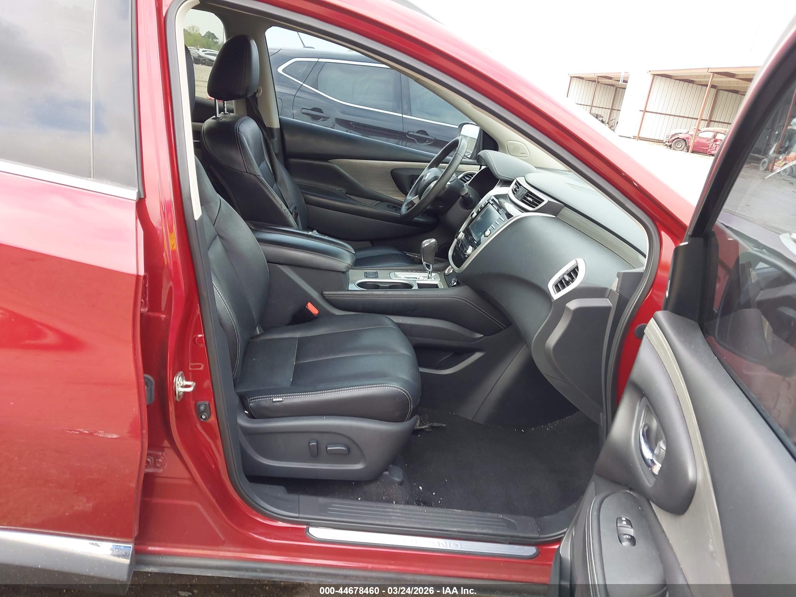NISSAN MURANO image 5