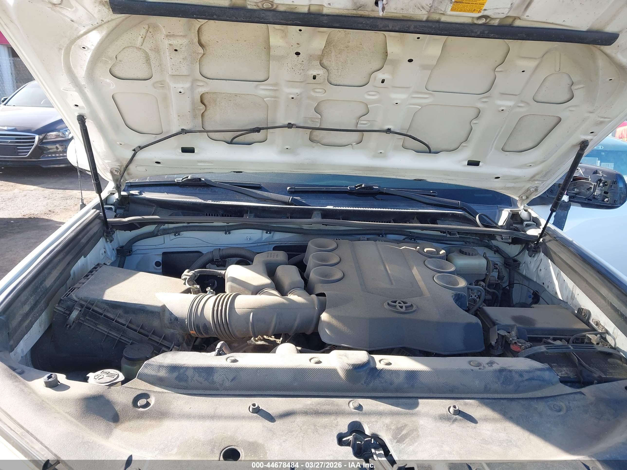 TOYOTA 4RUNNER image 10