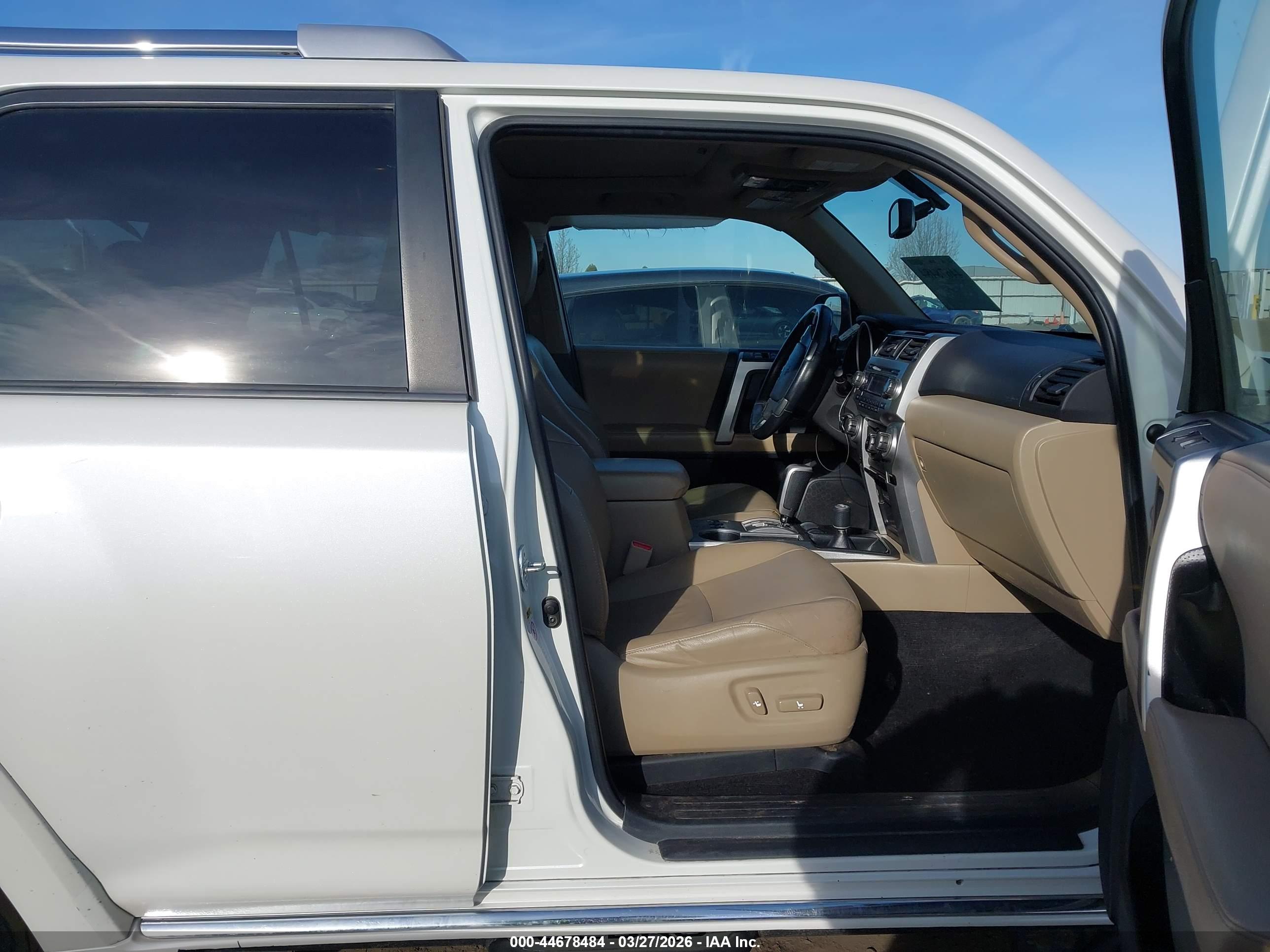TOYOTA 4RUNNER image 5