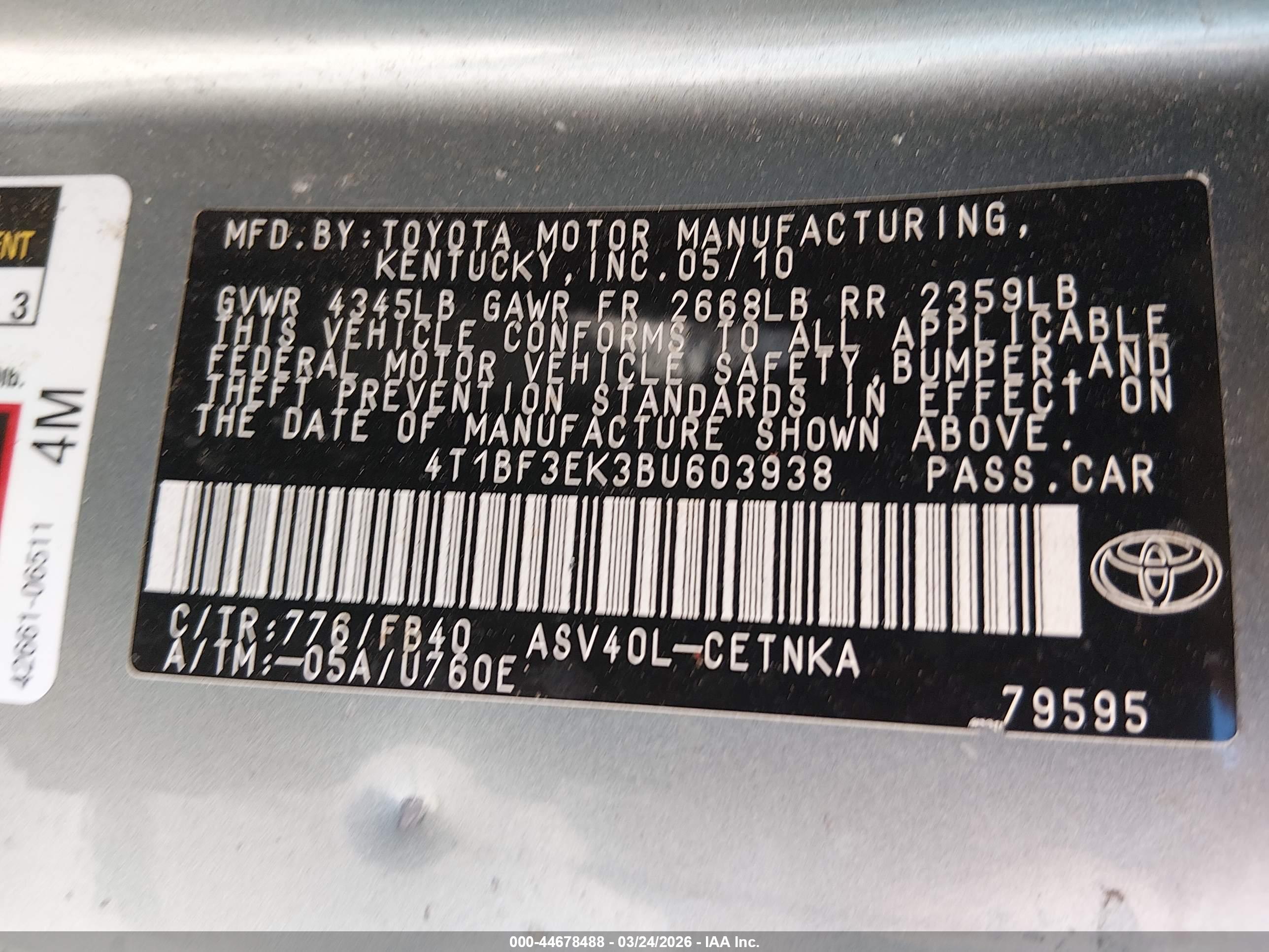 TOYOTA CAMRY image 9