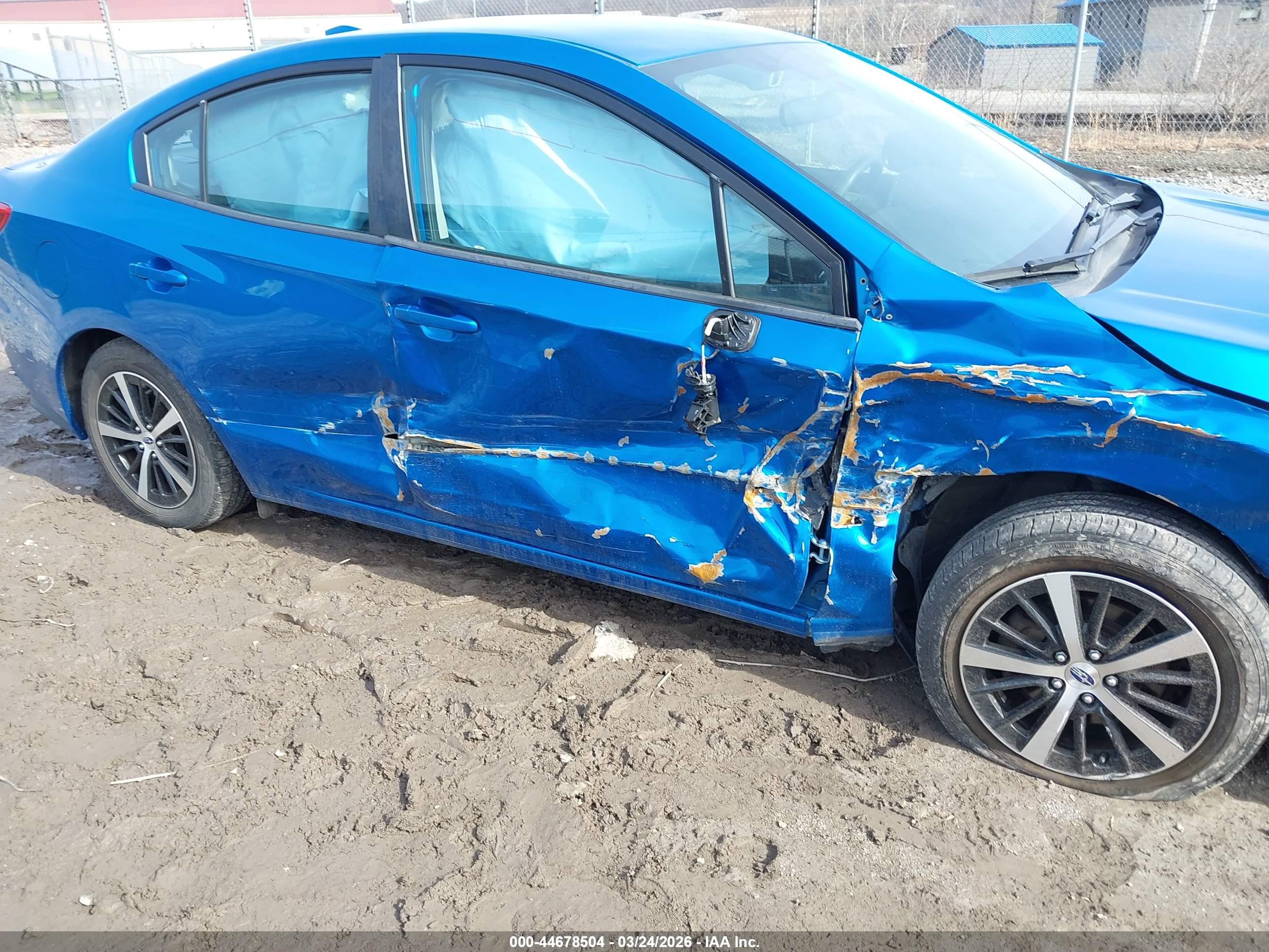 SUBARU IMPREZA image 6