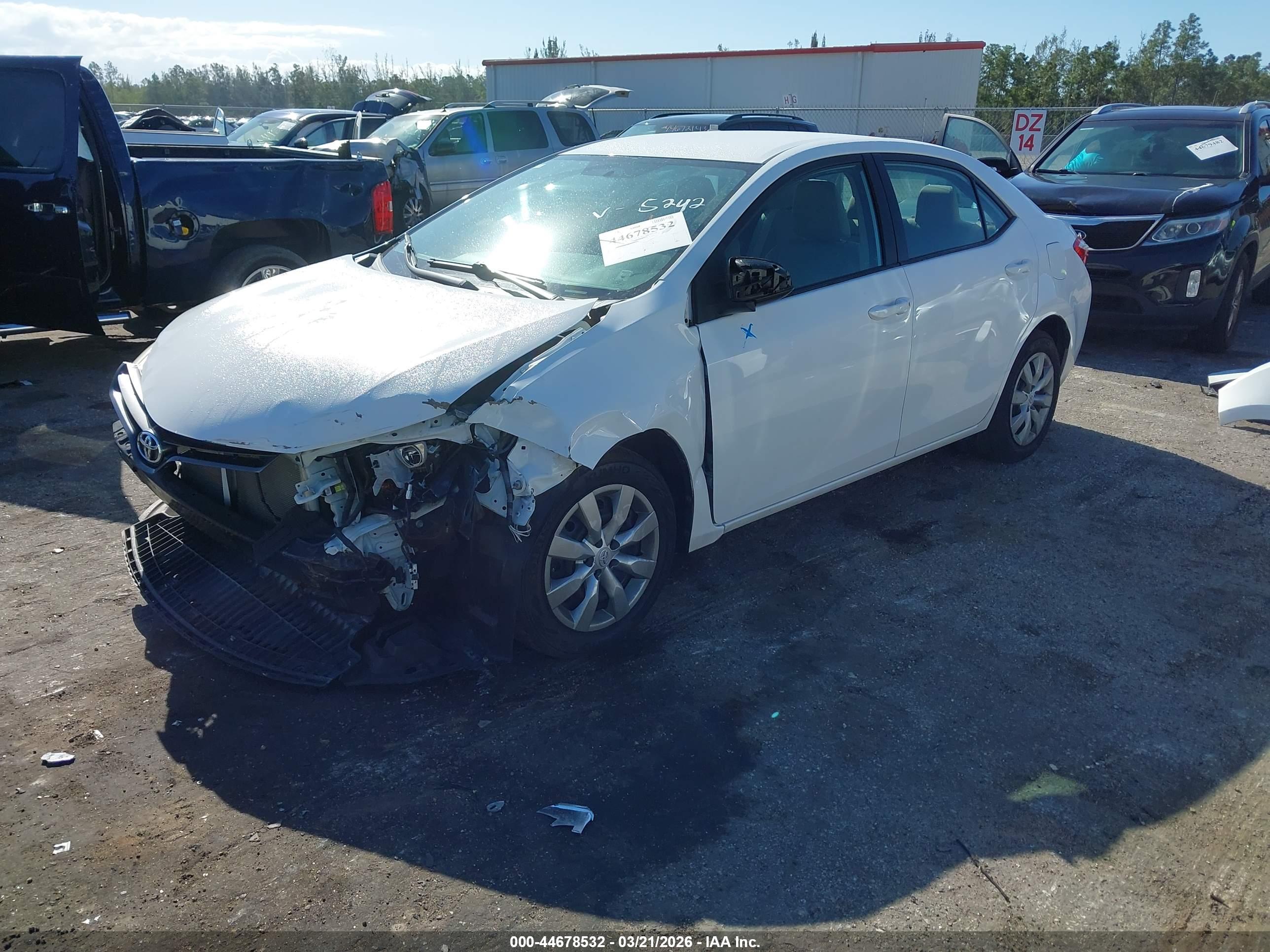 TOYOTA COROLLA image 2