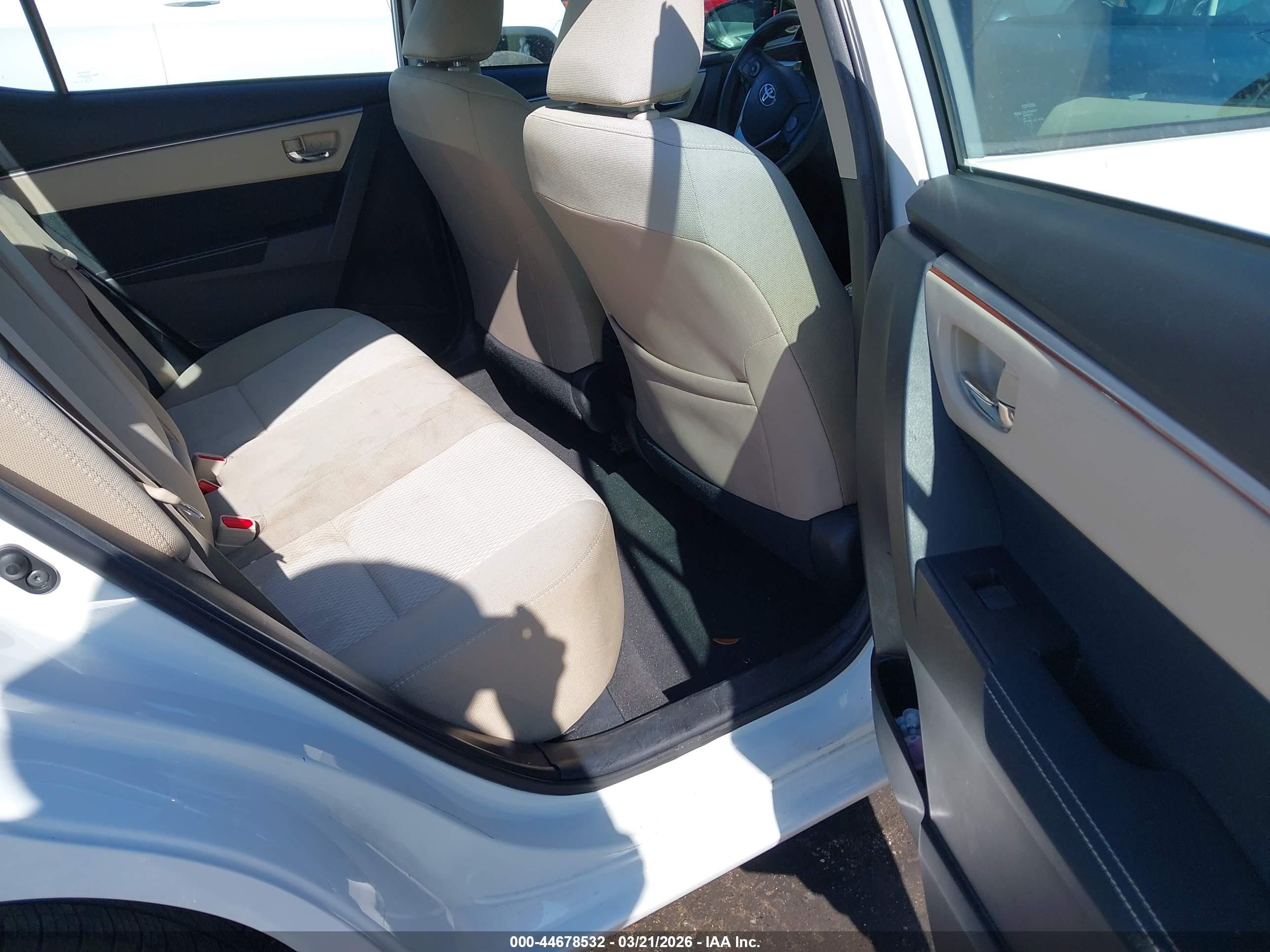 TOYOTA COROLLA image 8