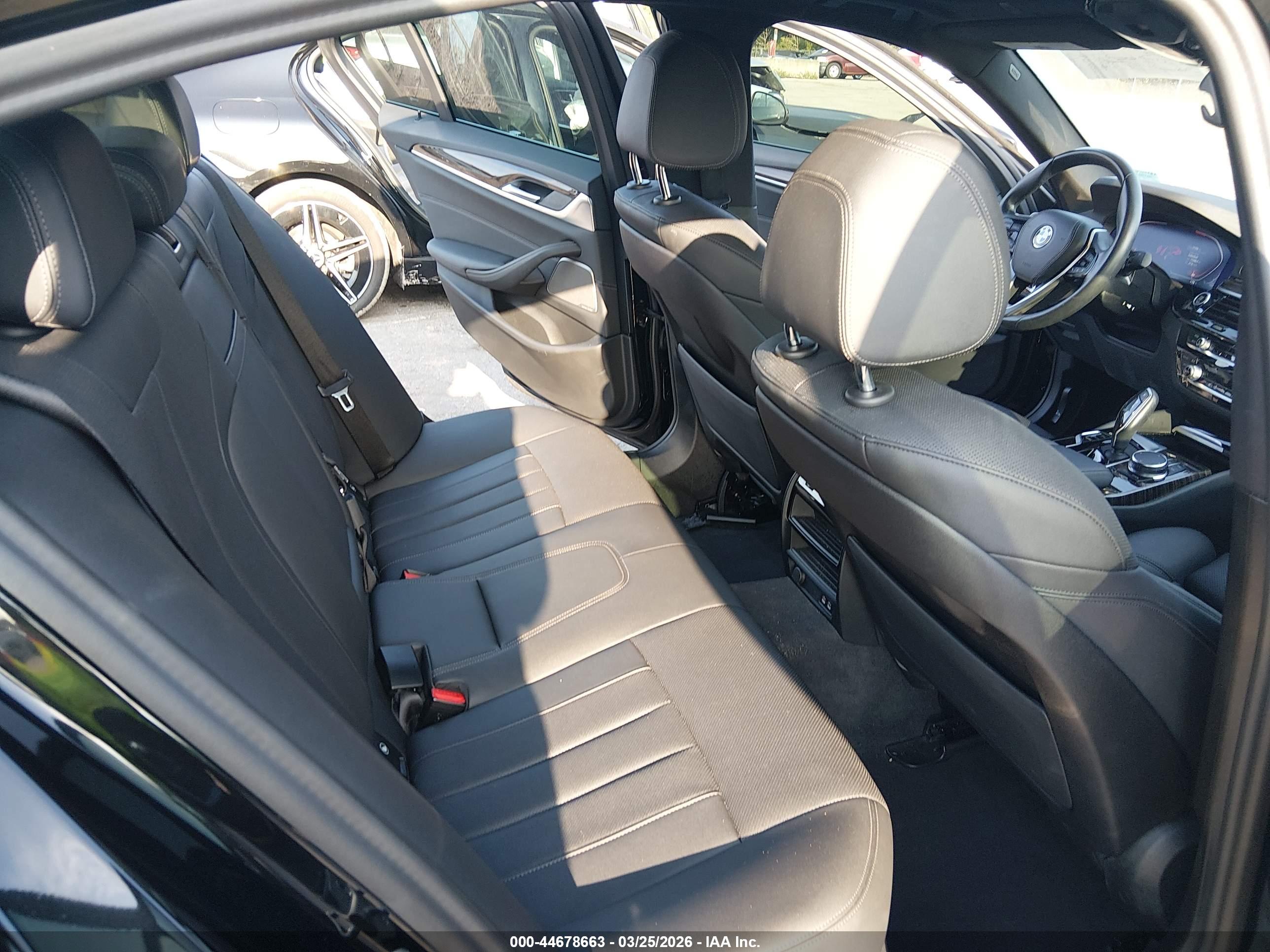 BMW 530 image 8