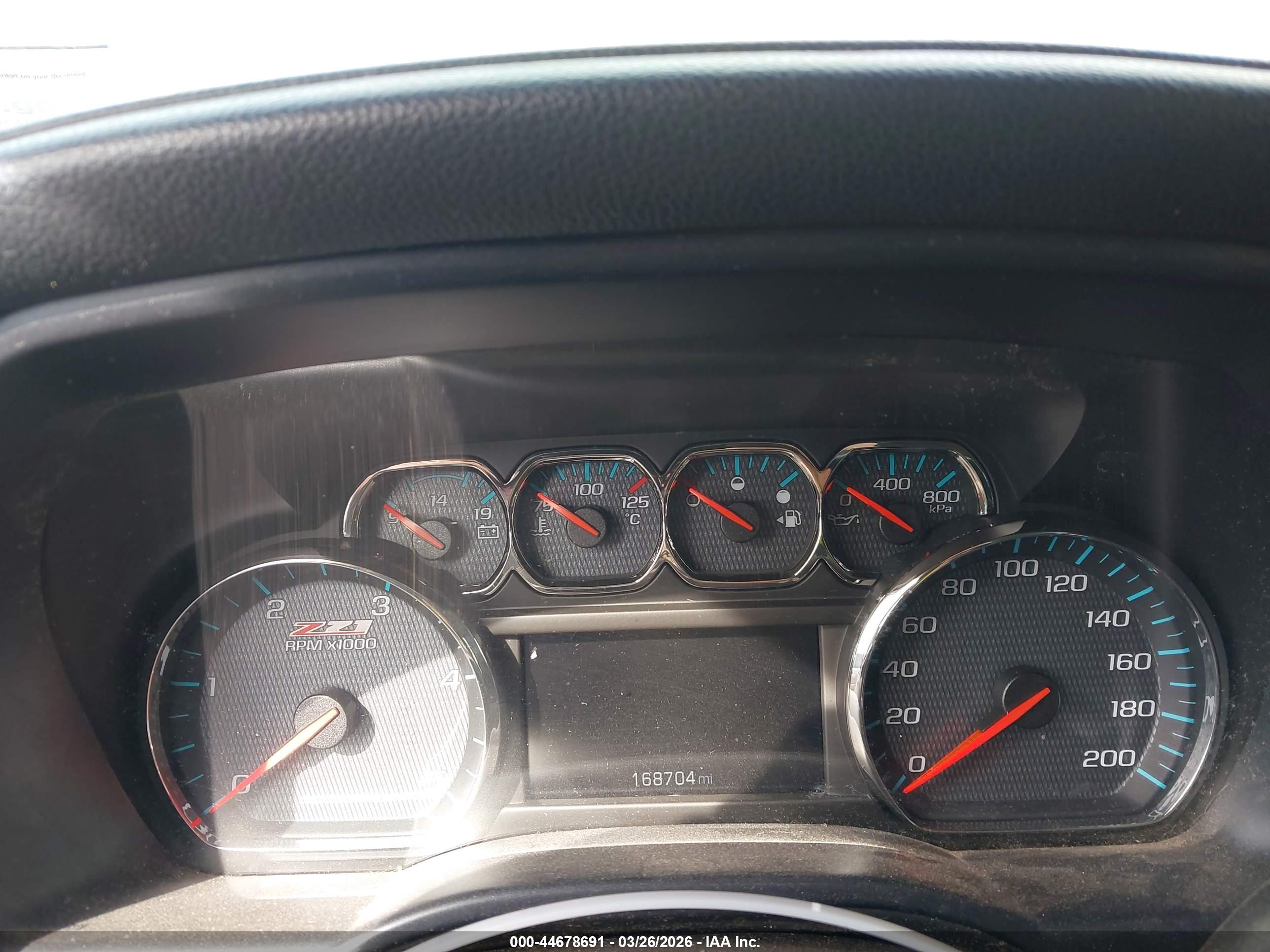 CHEVROLET SILVERADO image 6