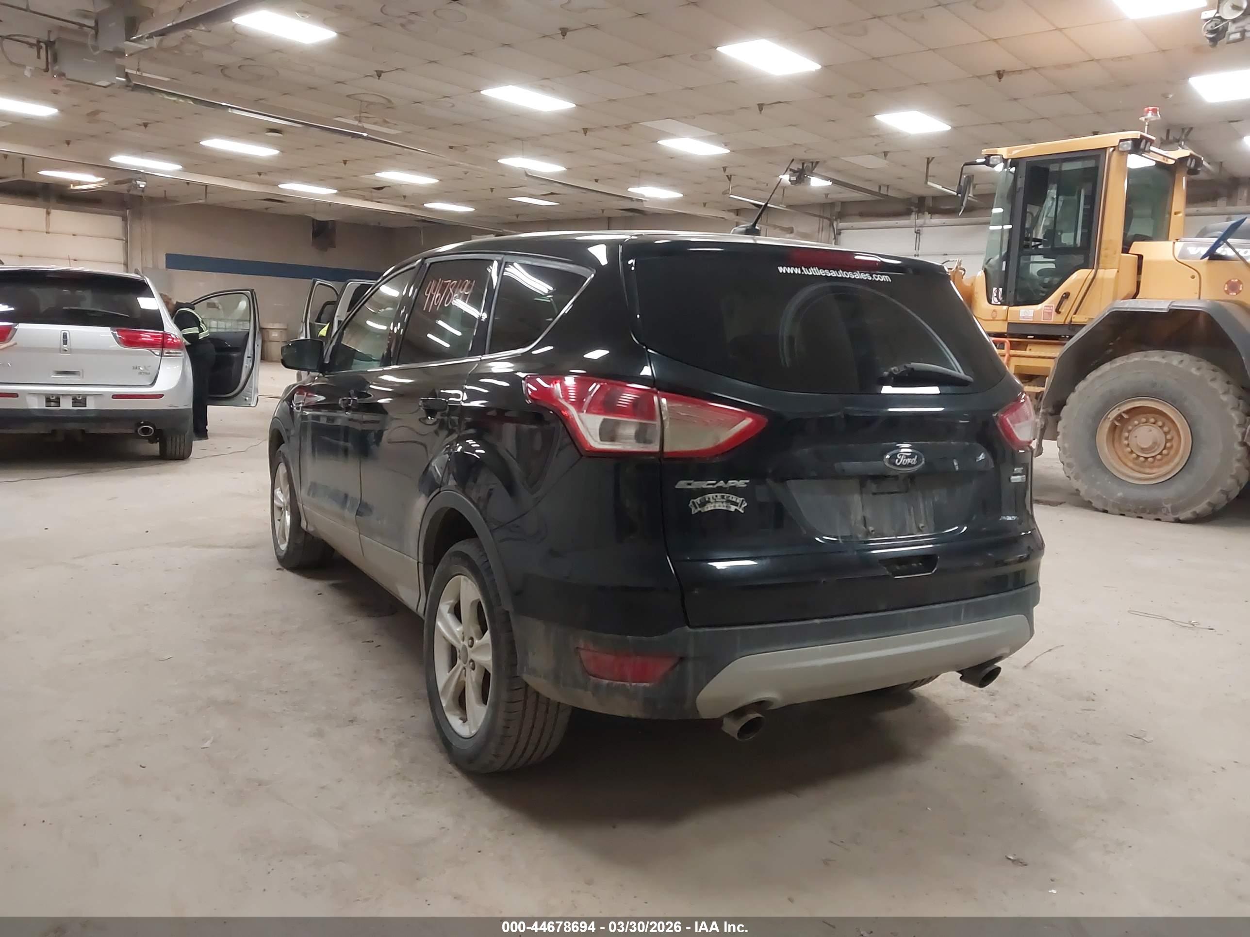 FORD ESCAPE image 3