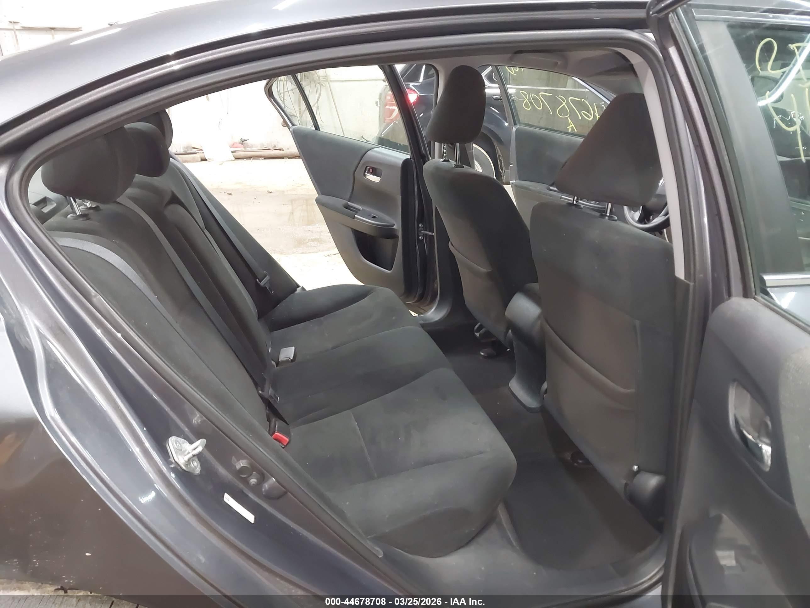 HONDA ACCORD image 8