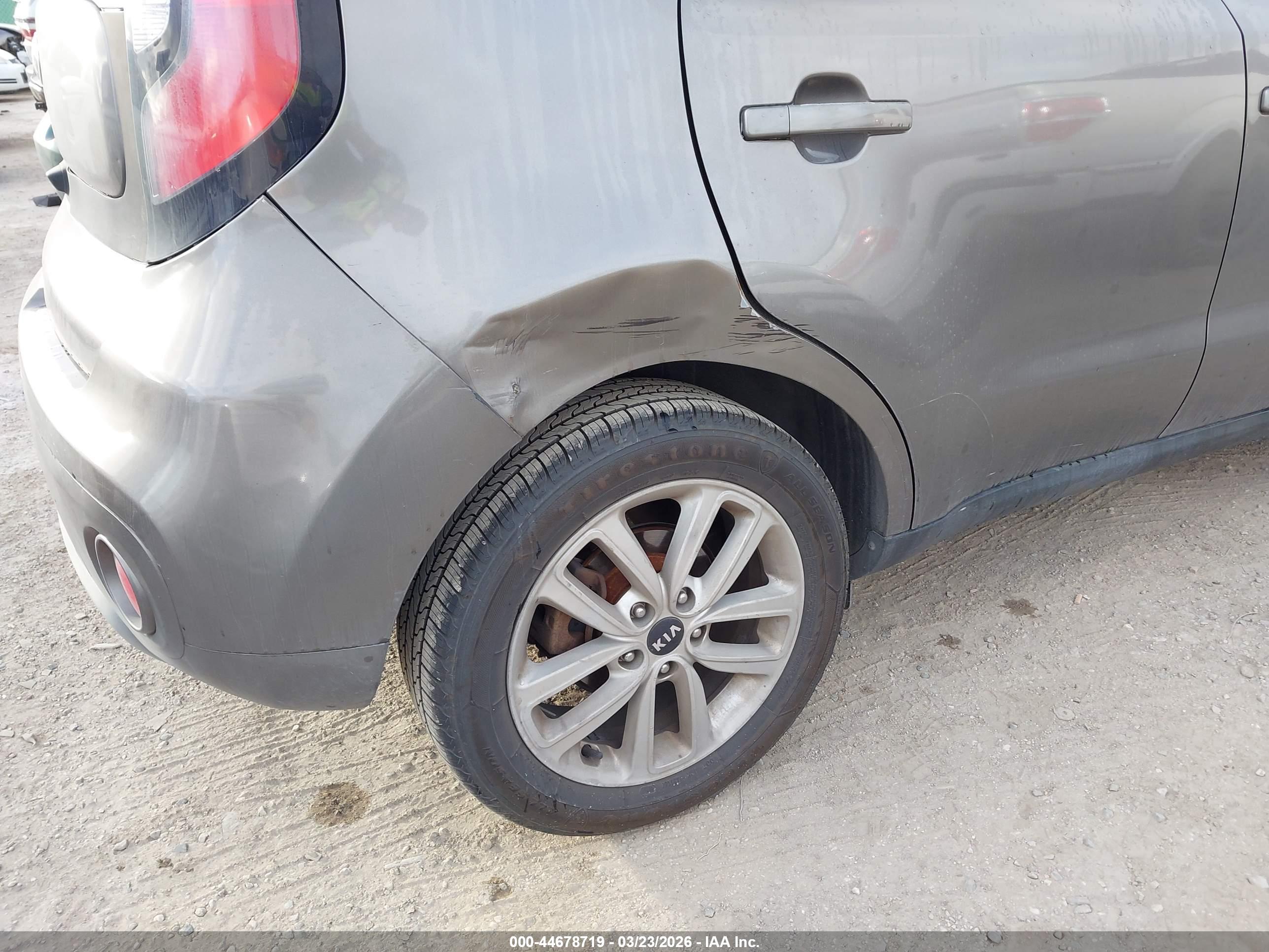 KIA SOUL image 6