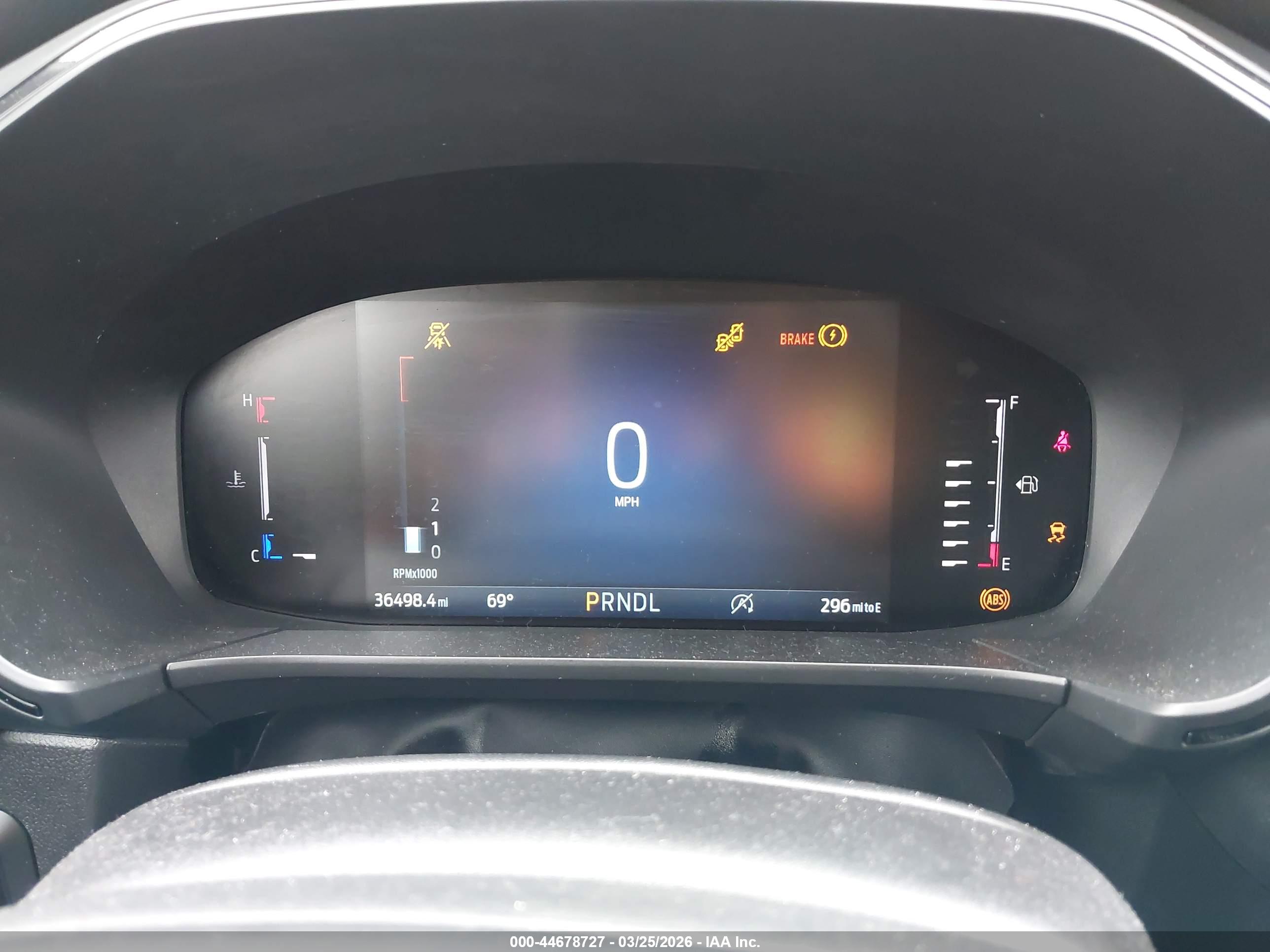 FORD ESCAPE image 7