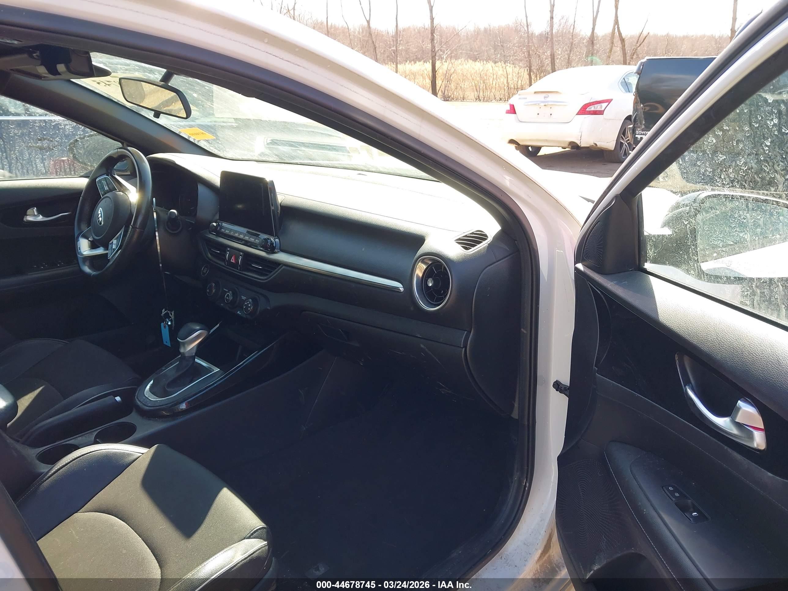 KIA FORTE image 5