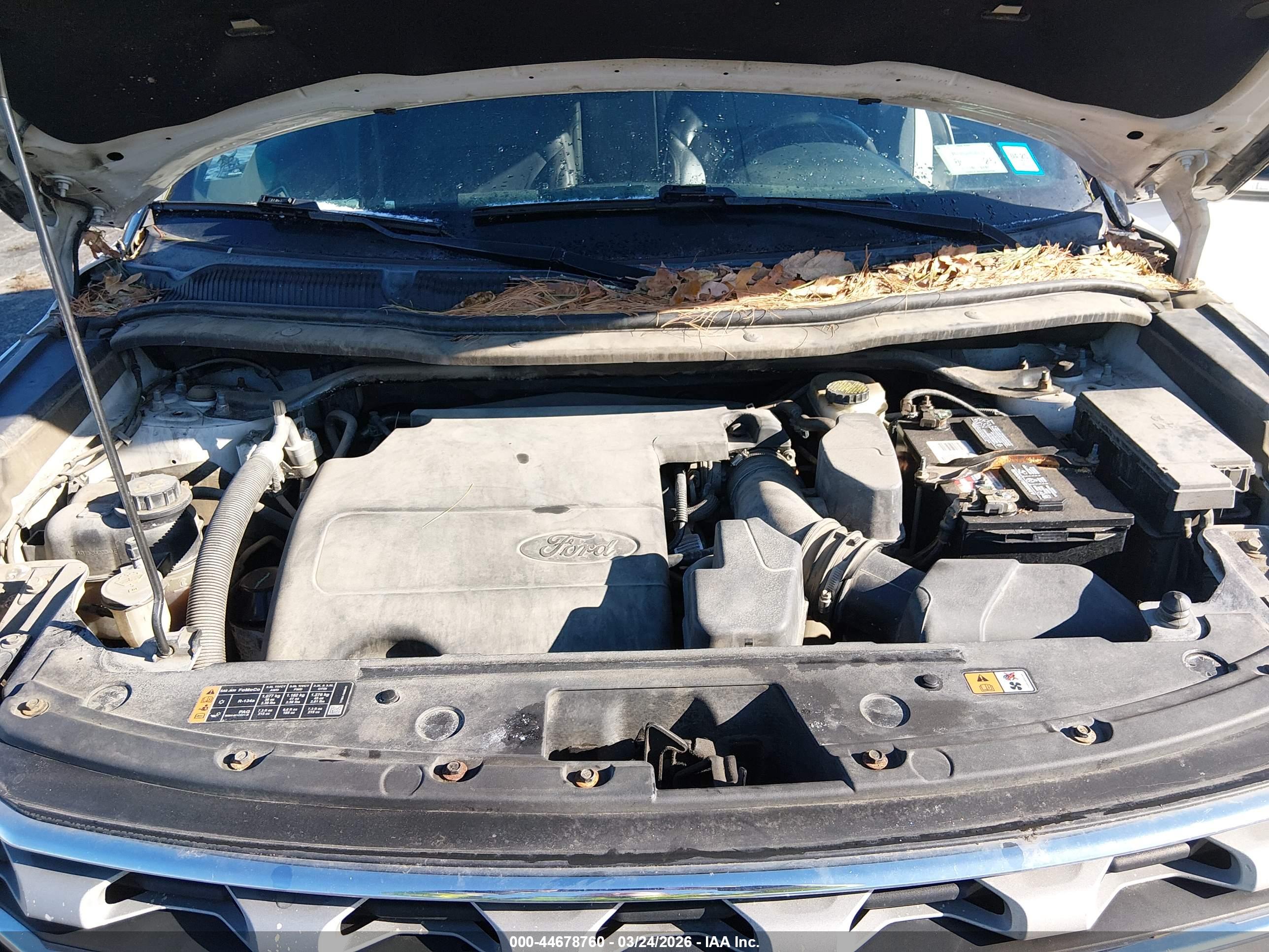 FORD EXPLORER image 10