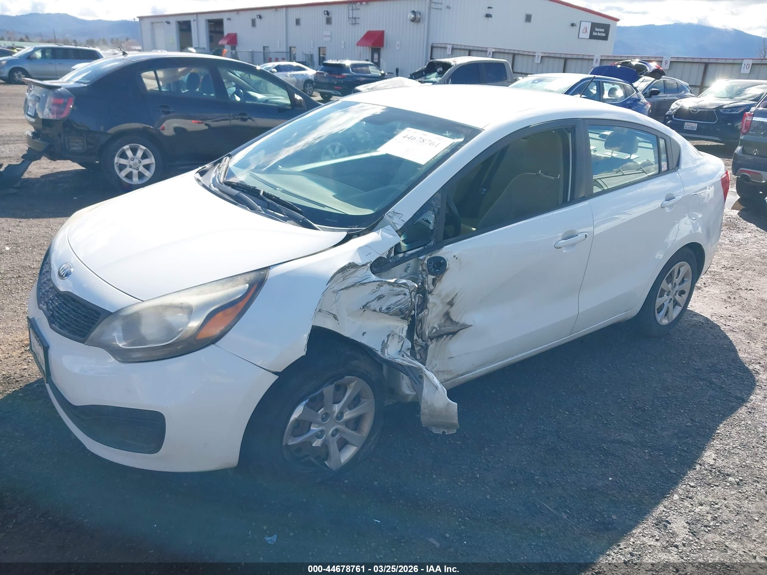 KIA RIO image 2
