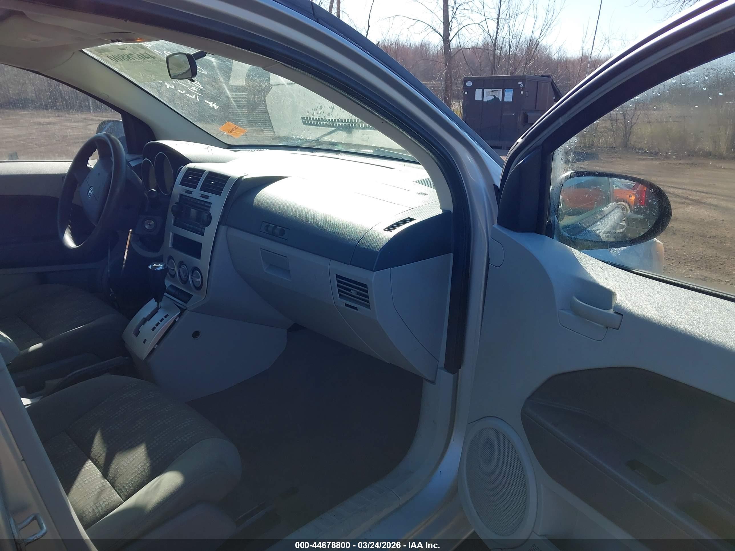 DODGE CALIBER image 5