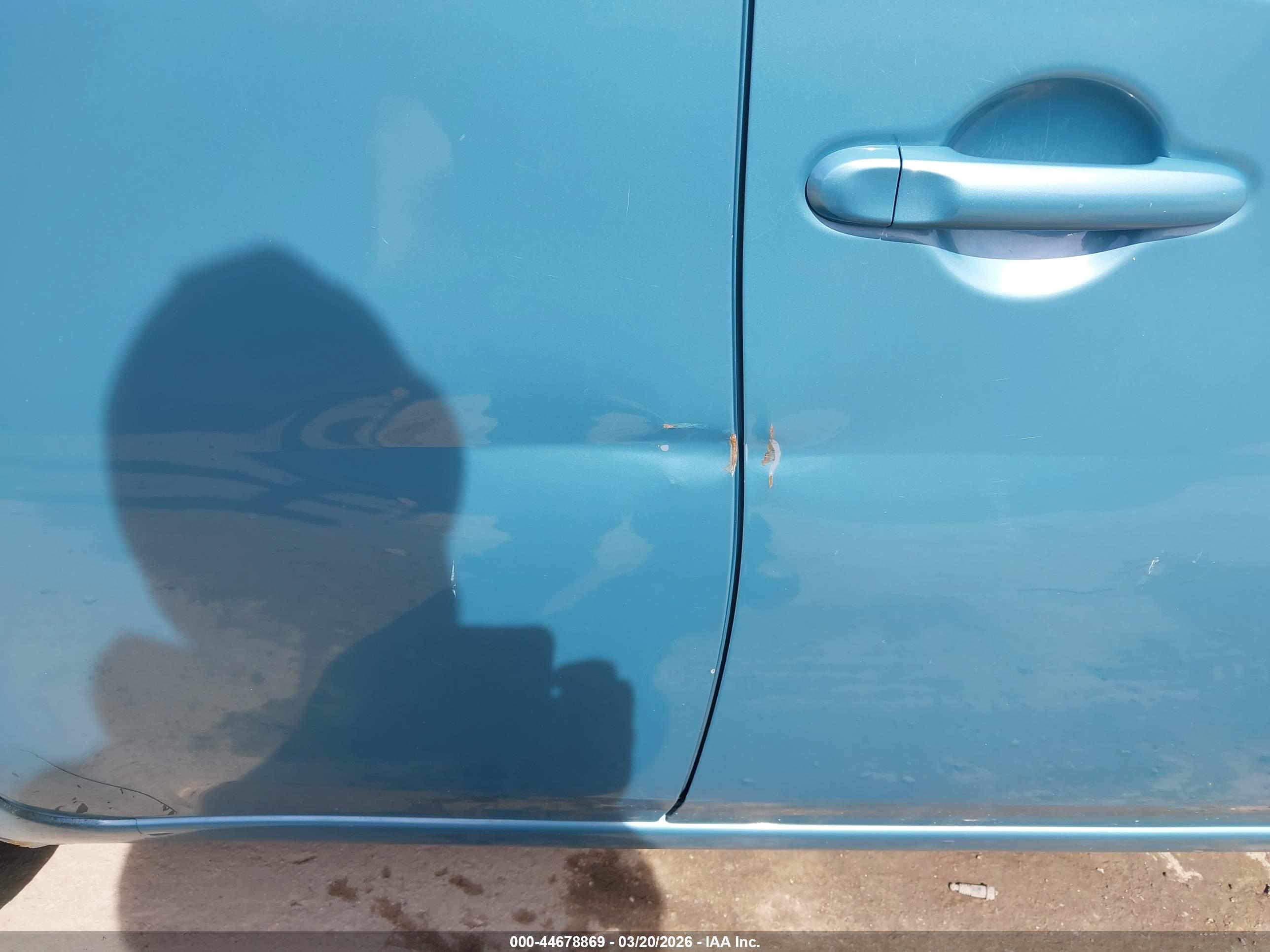NISSAN CUBE image 6