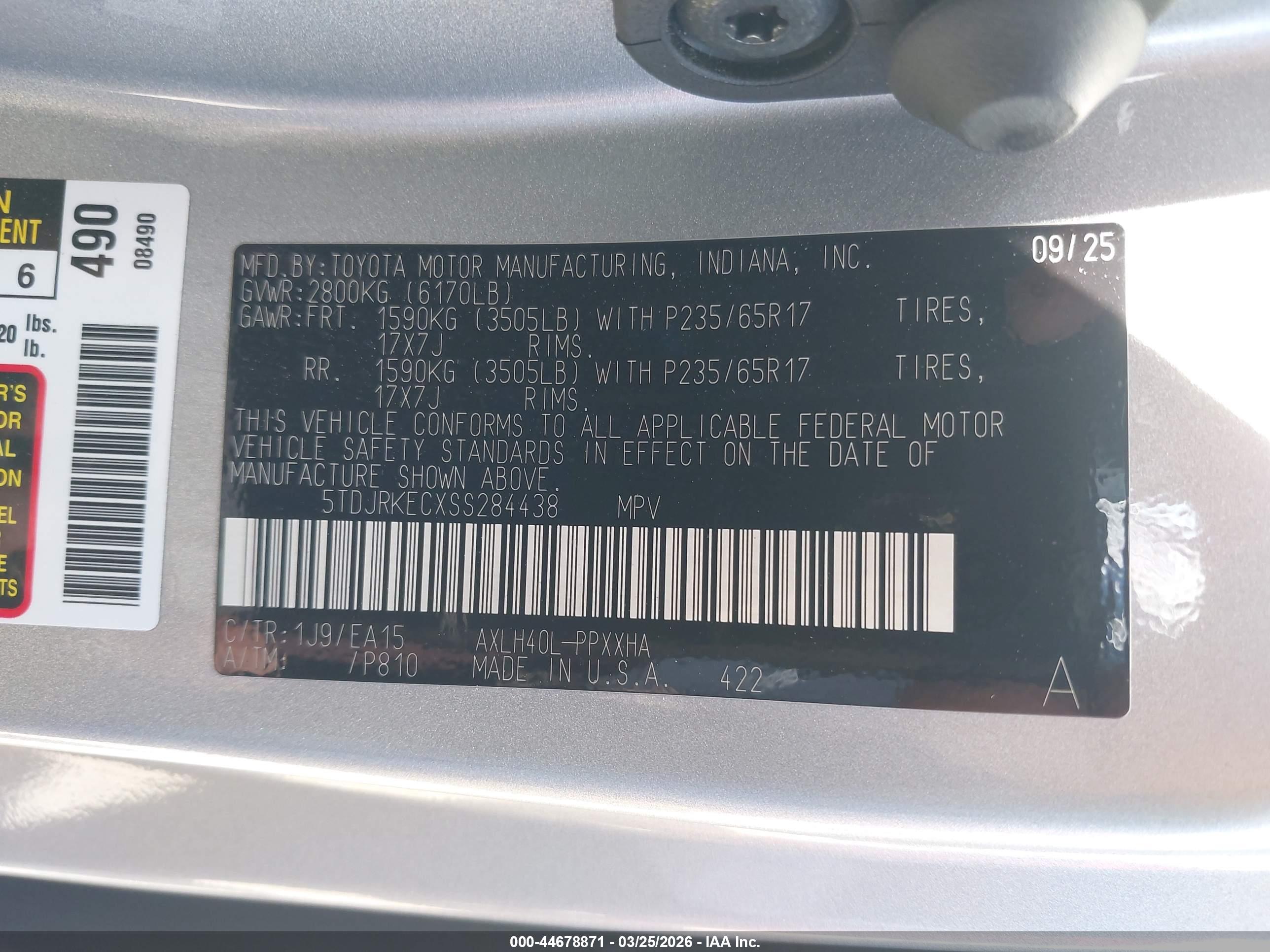 TOYOTA SIENNA image 9