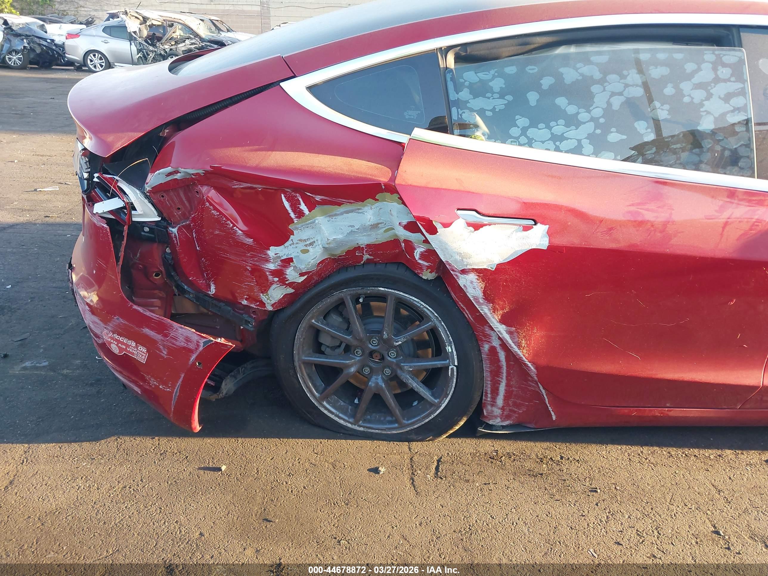 TESLA MODEL image 6