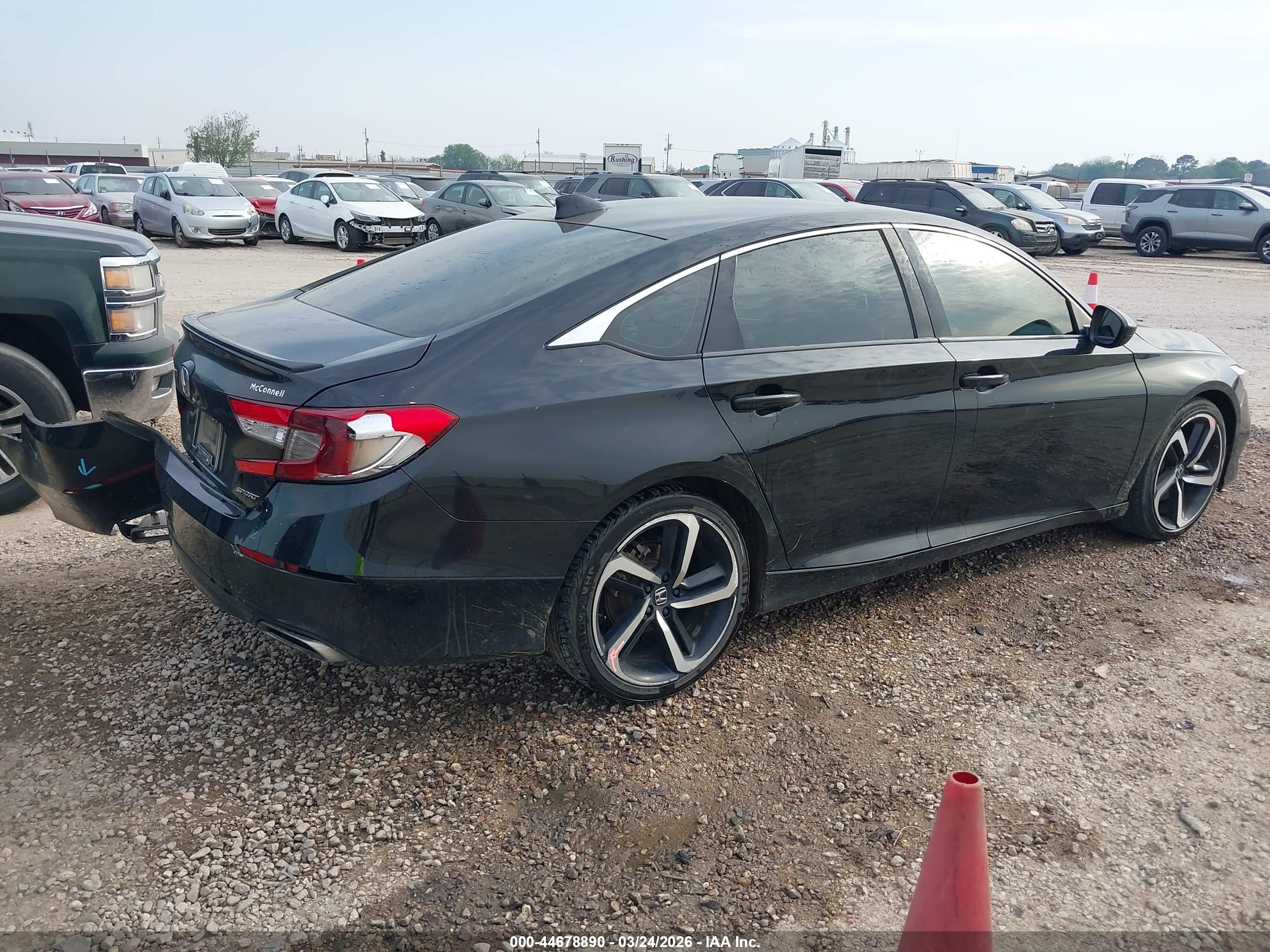 HONDA ACCORD image 4