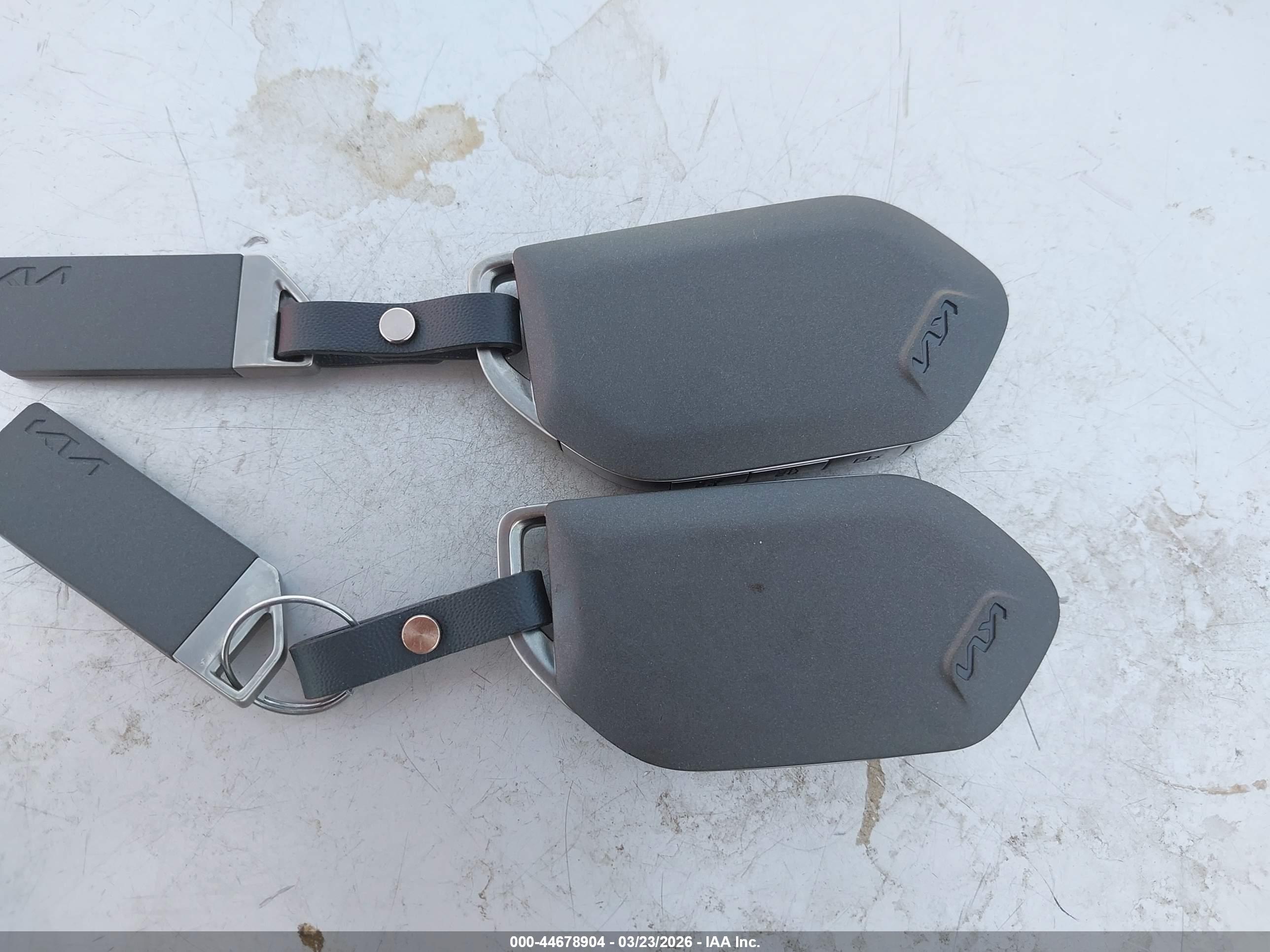 KIA K4 image 11
