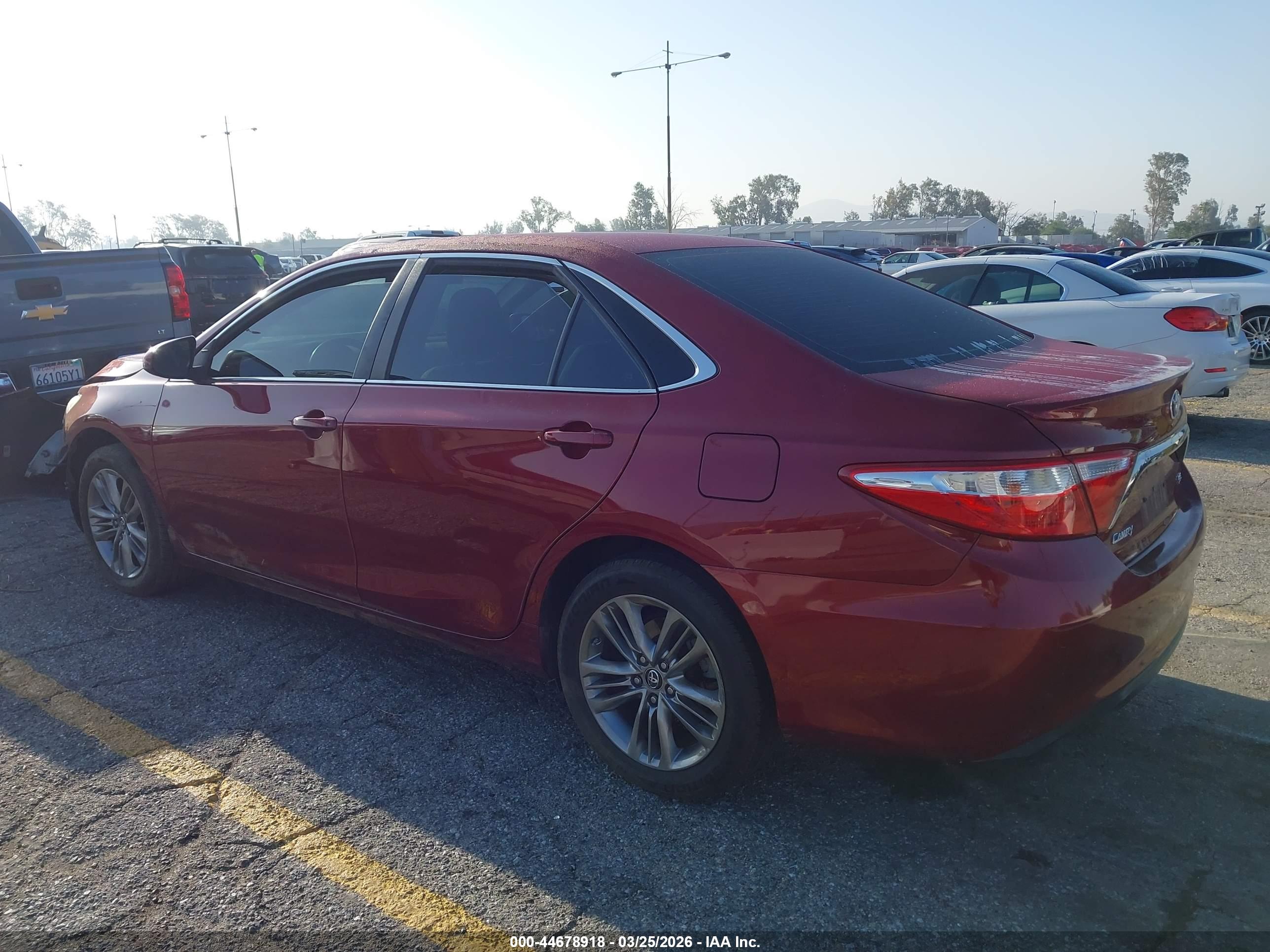 TOYOTA CAMRY image 3