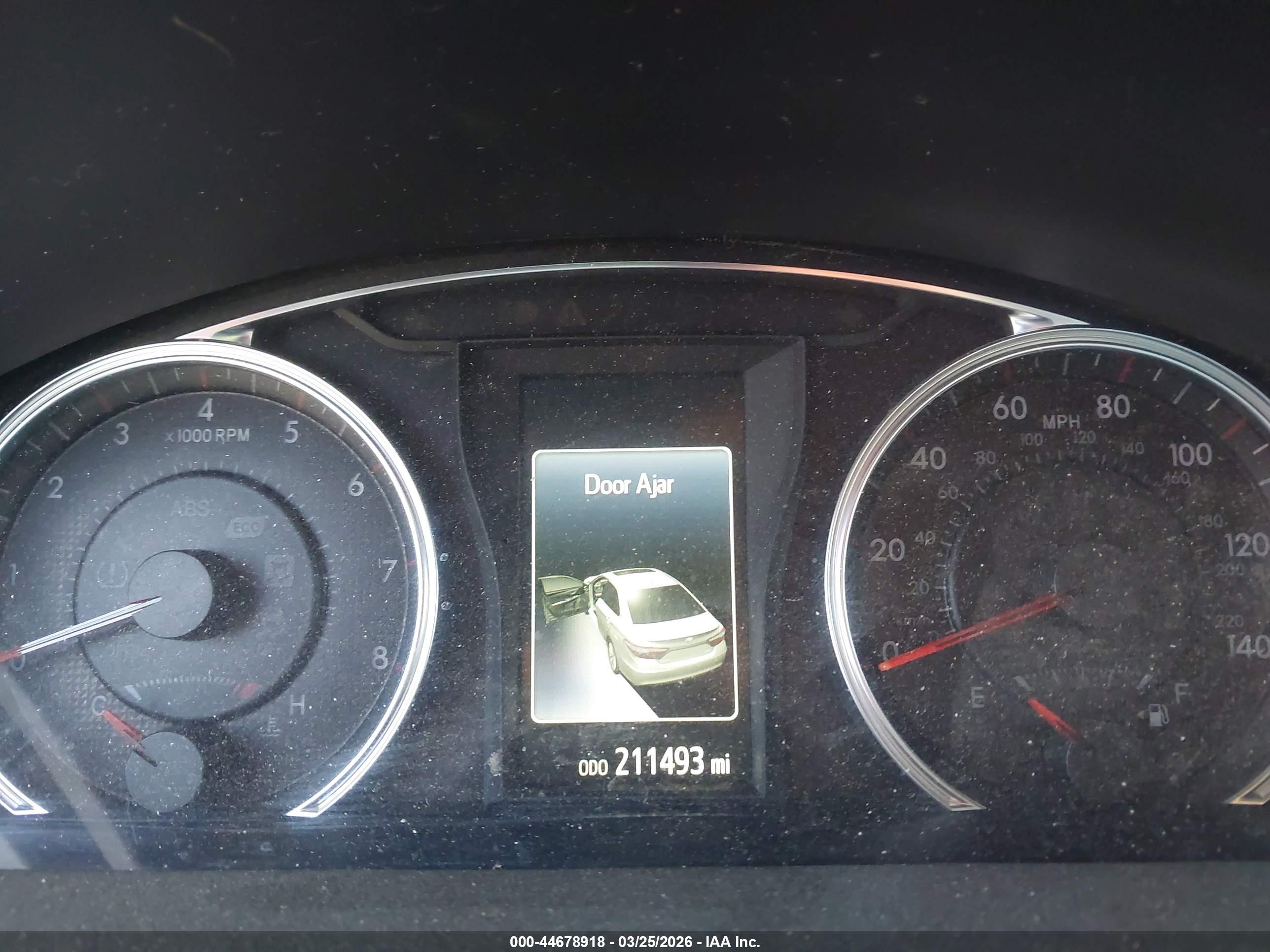 TOYOTA CAMRY image 7