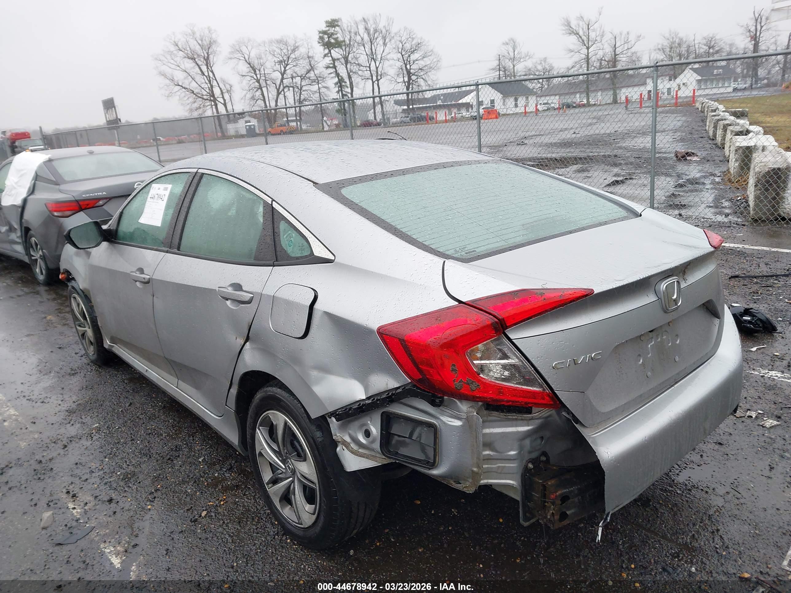 HONDA CIVIC image 3