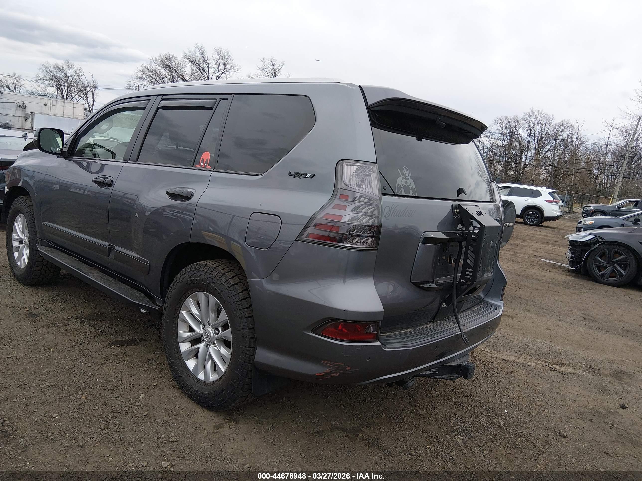 LEXUS GX image 3