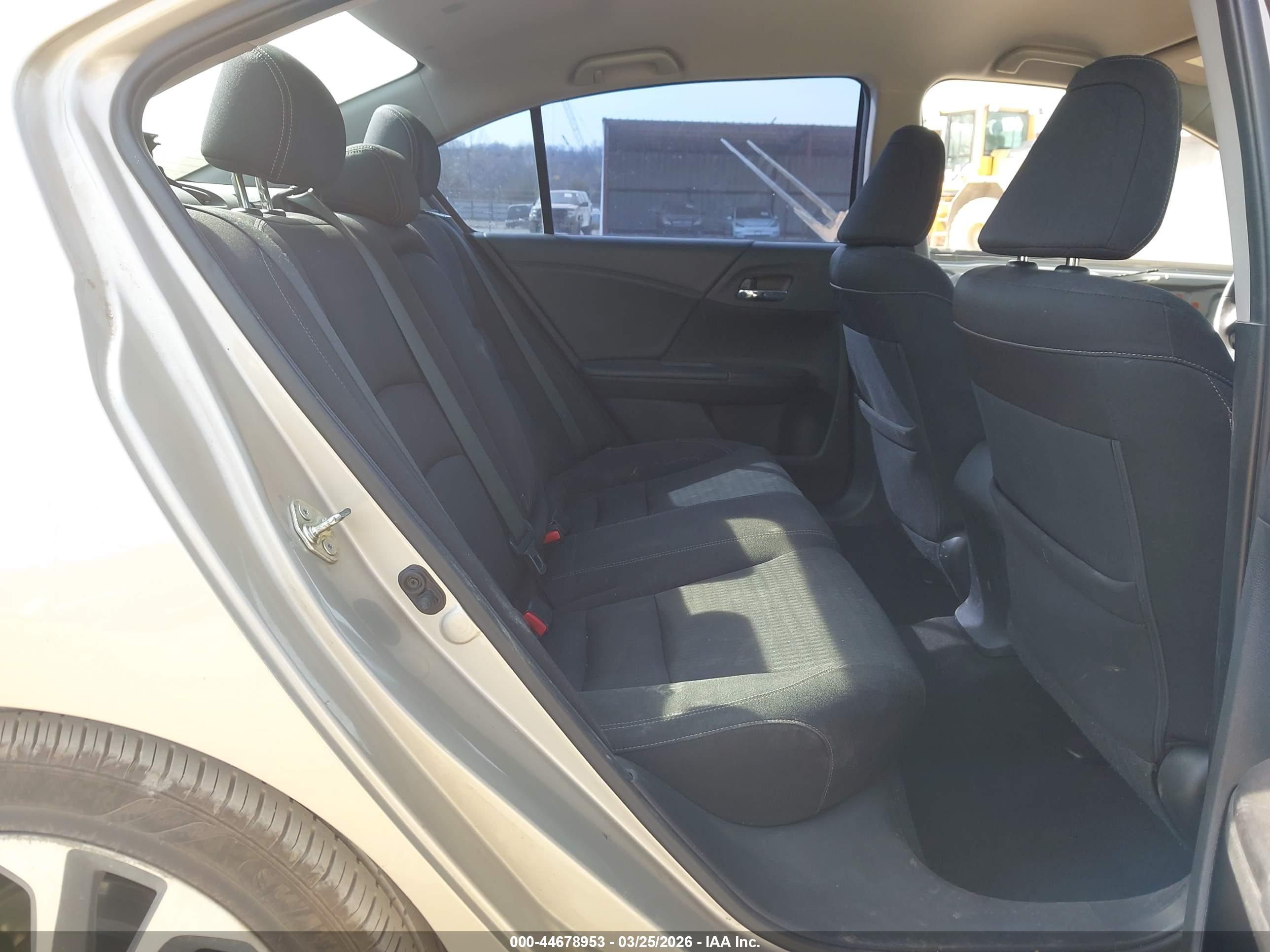 HONDA ACCORD image 8