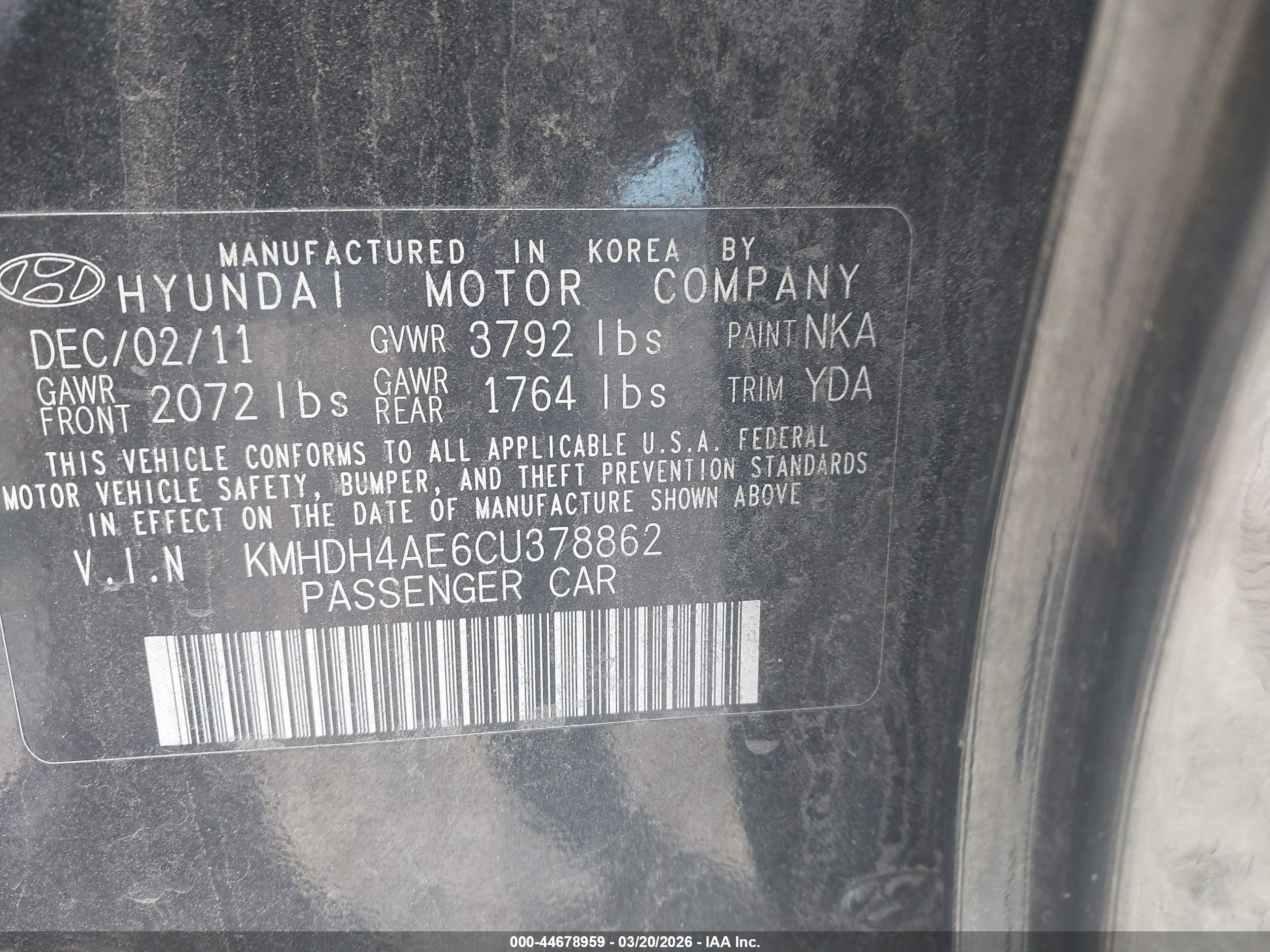 HYUNDAI ELANTRA image 9