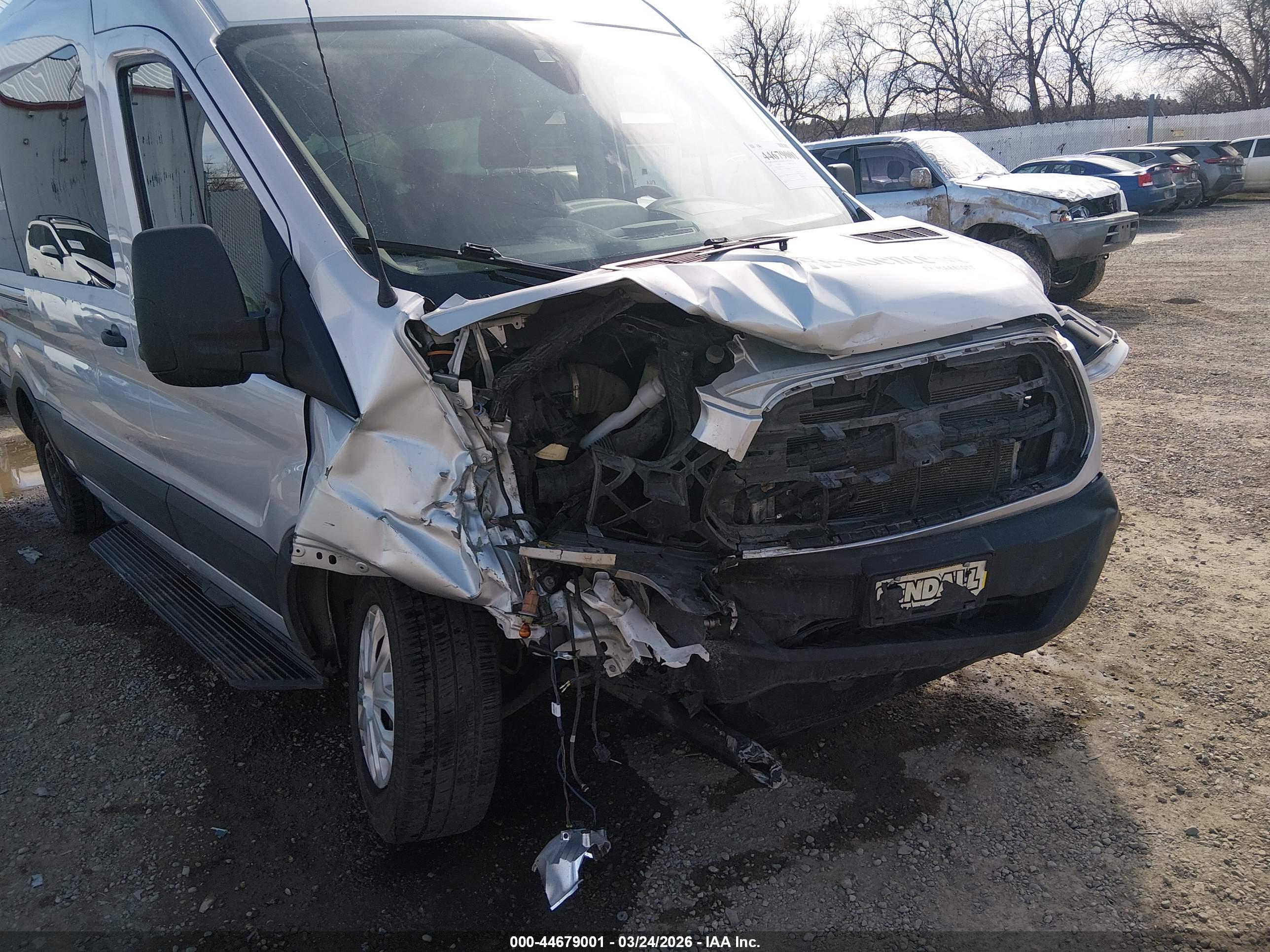 FORD TRANSIT-350 image 6