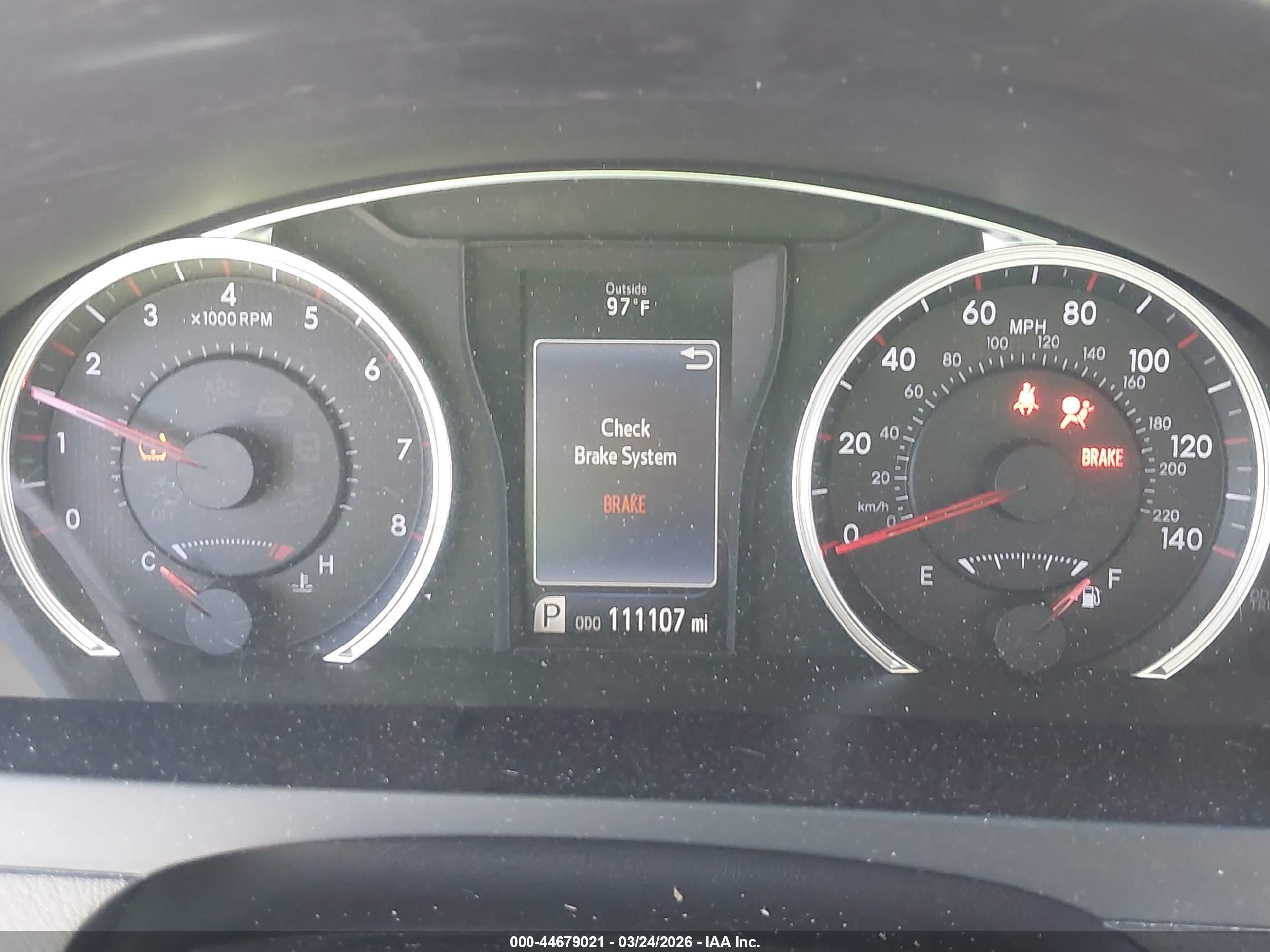 TOYOTA CAMRY image 7