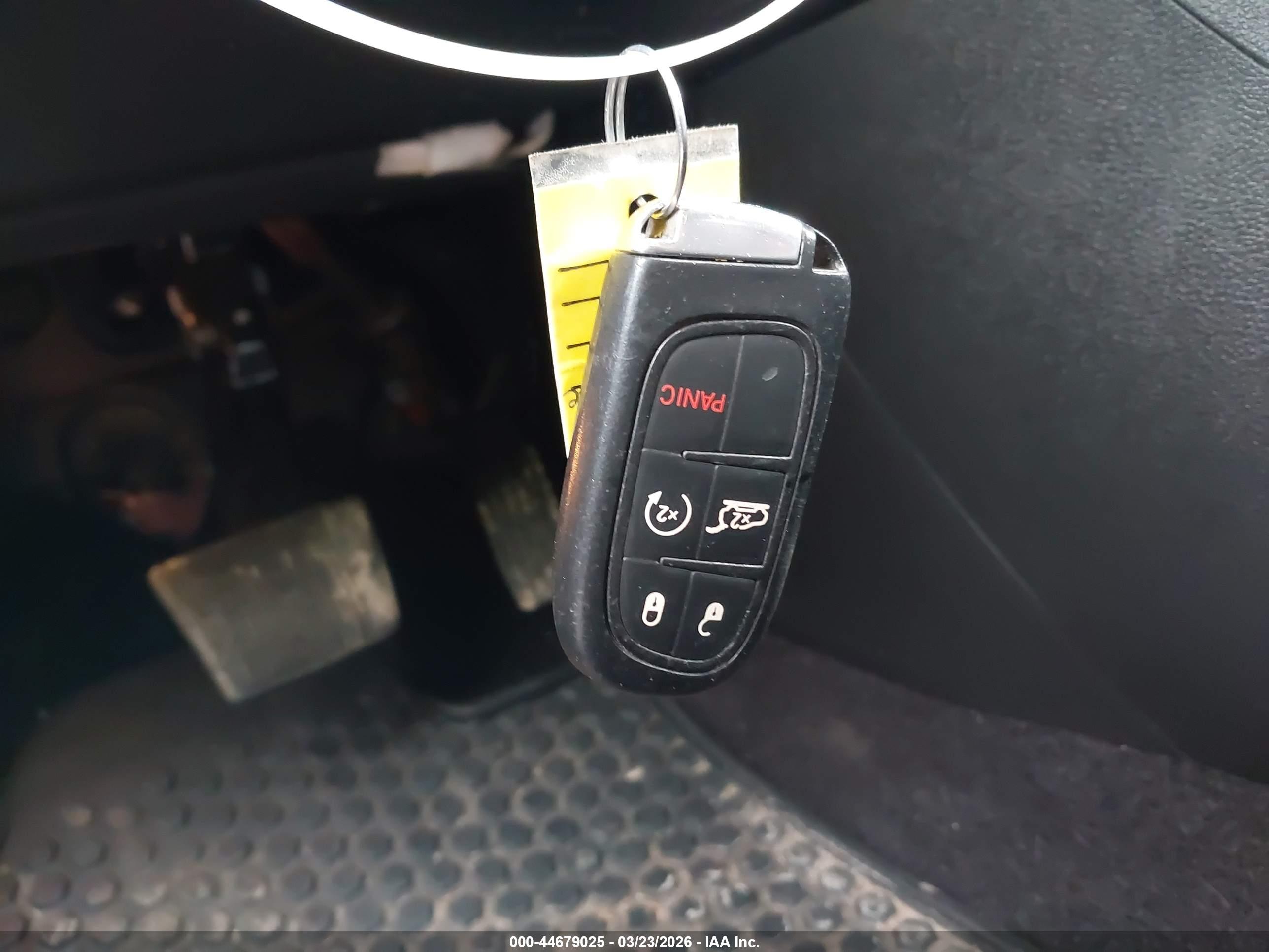 JEEP CHEROKEE image 11