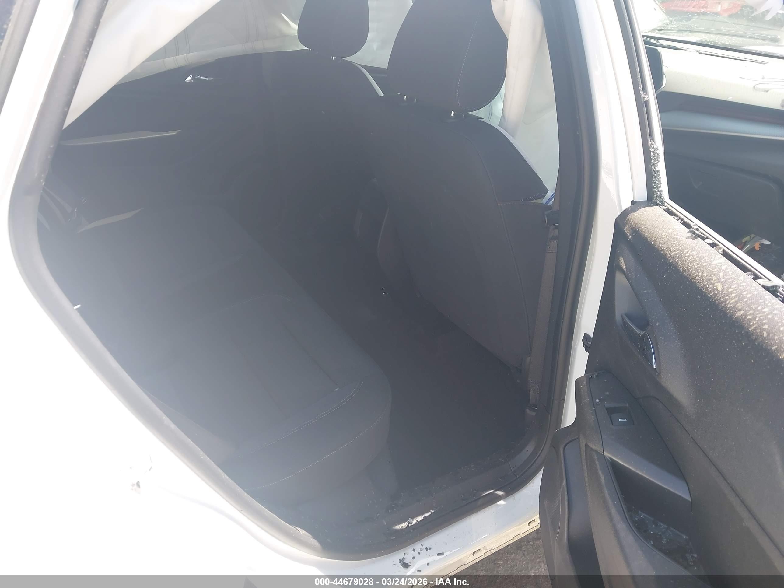 CHEVROLET TRAX image 8