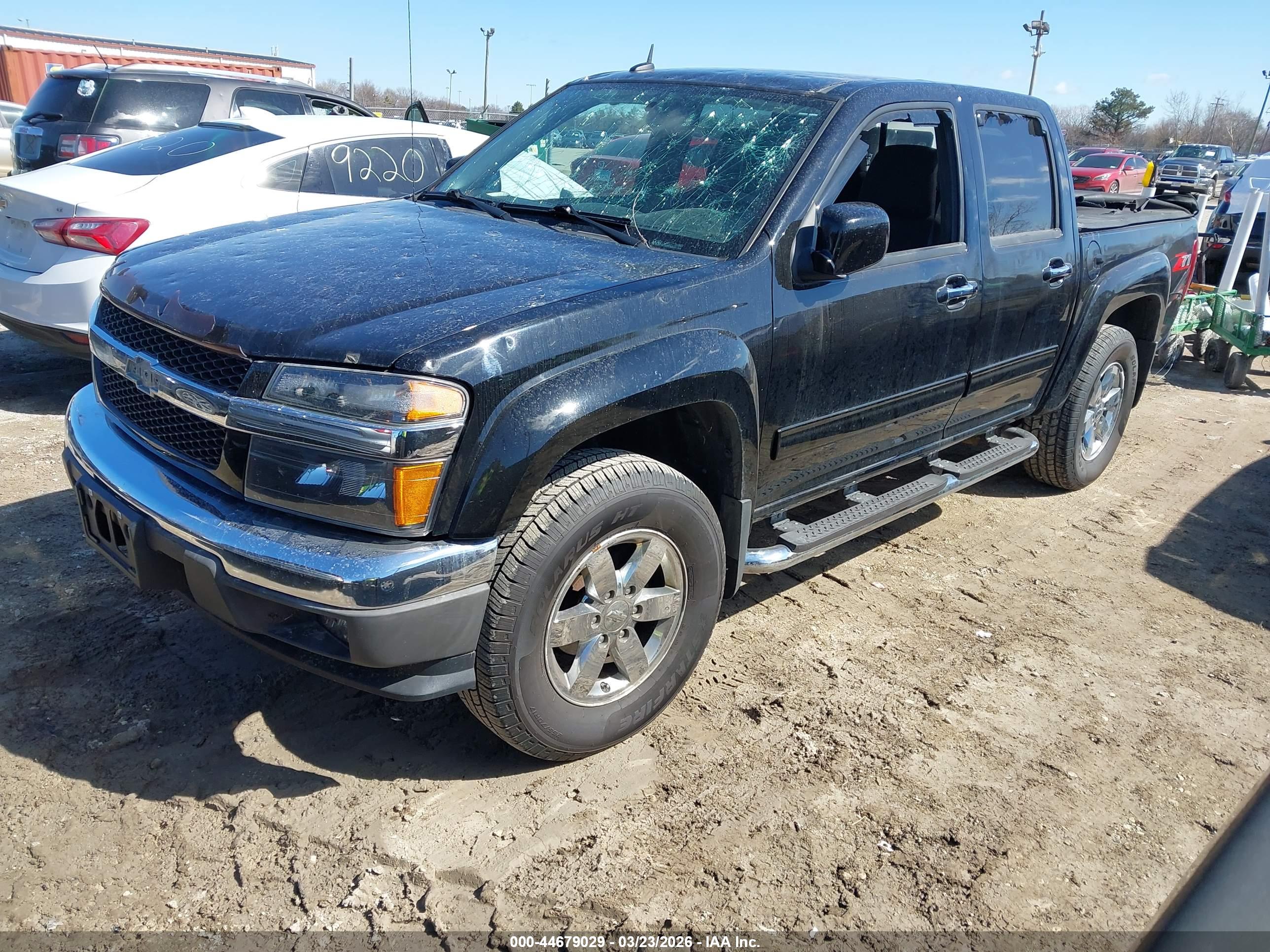 CHEVROLET COLORADO image 2