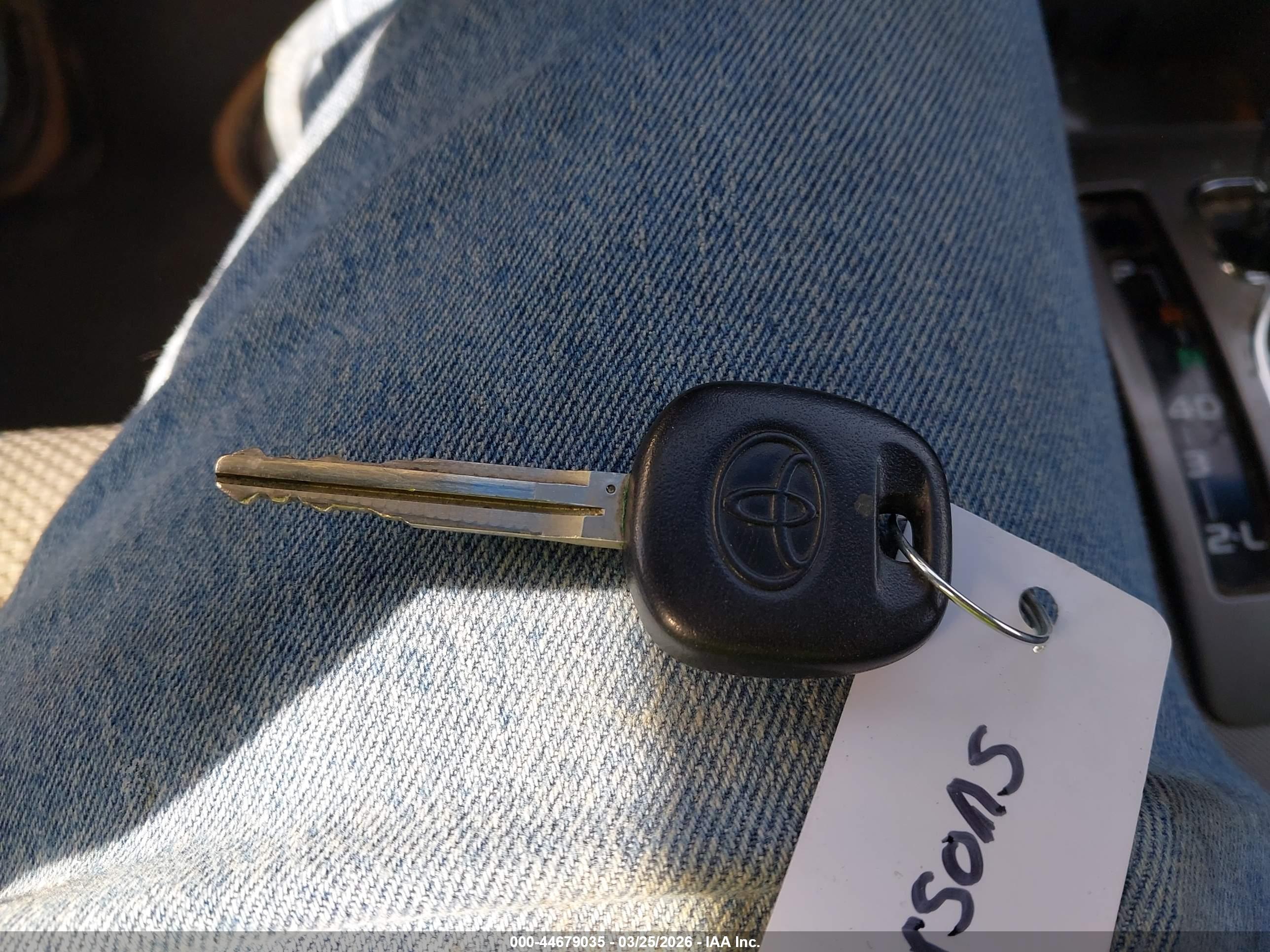 TOYOTA TACOMA image 11