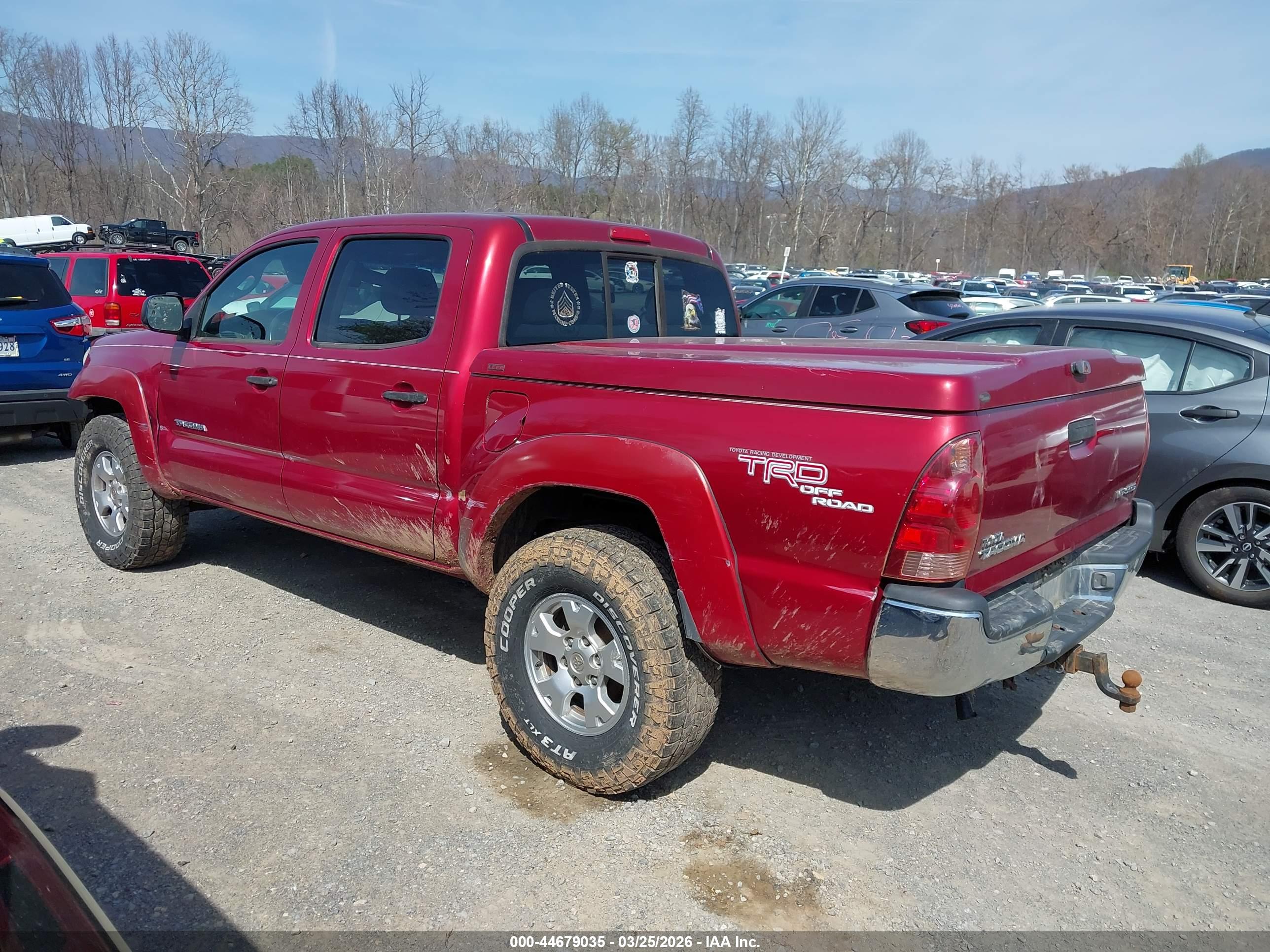 TOYOTA TACOMA image 3