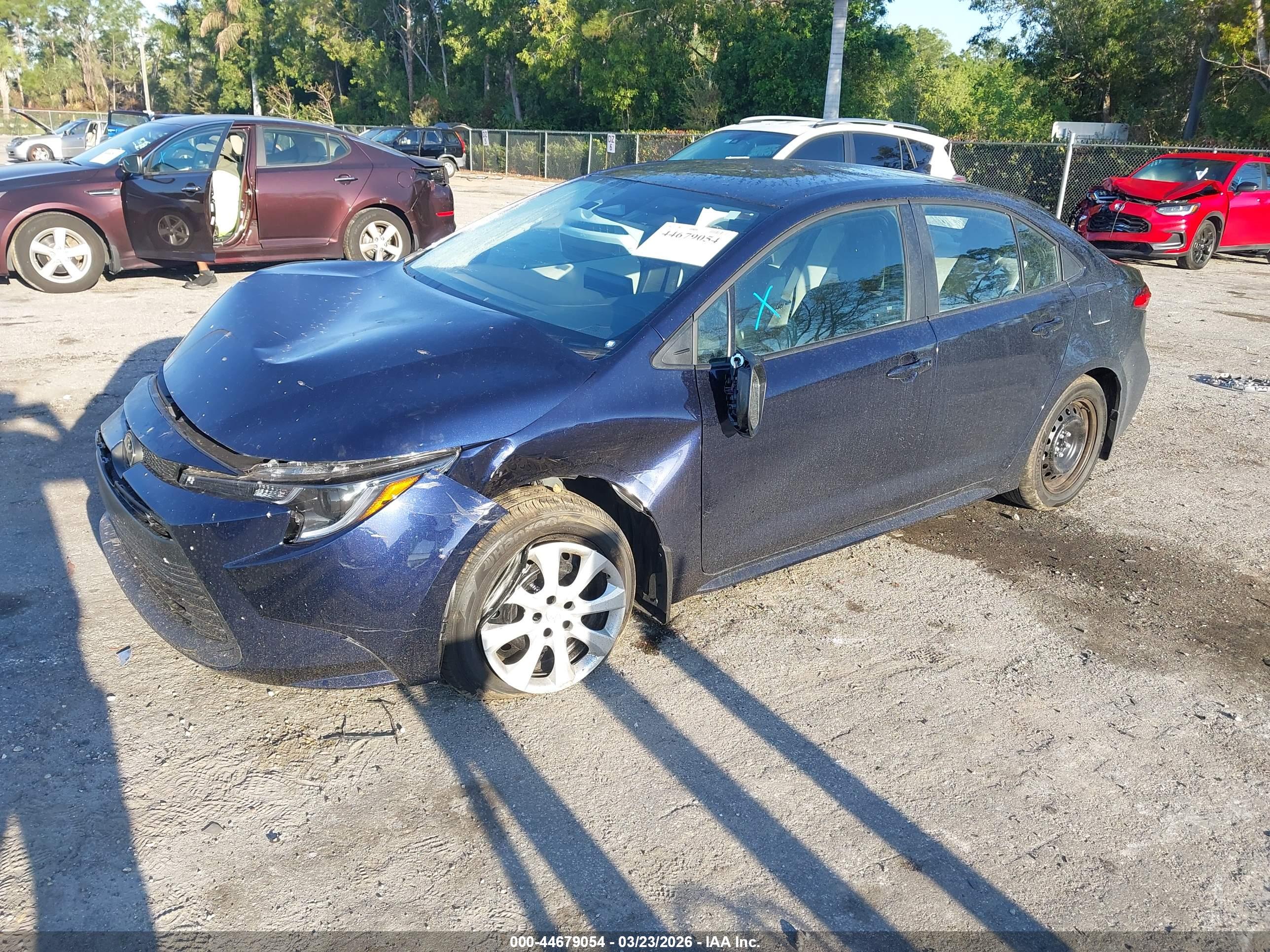 TOYOTA COROLLA image 2