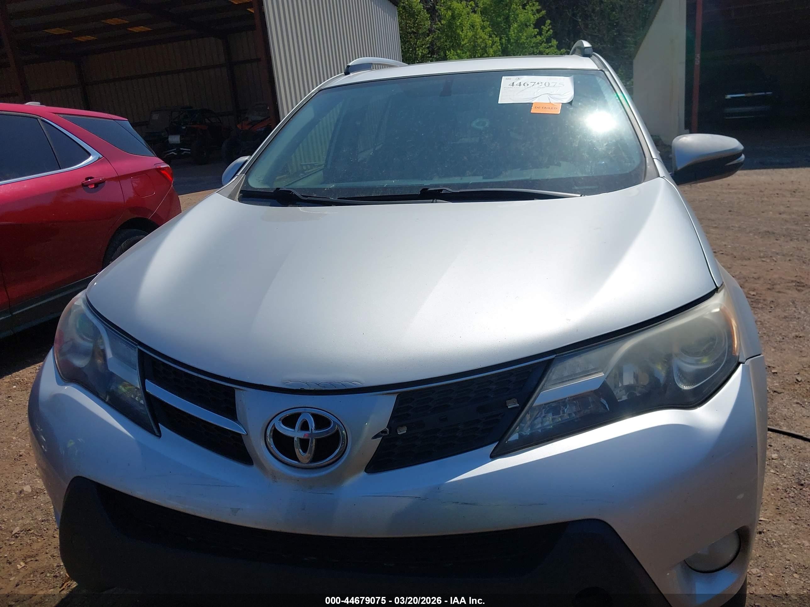 TOYOTA RAV4 image 6