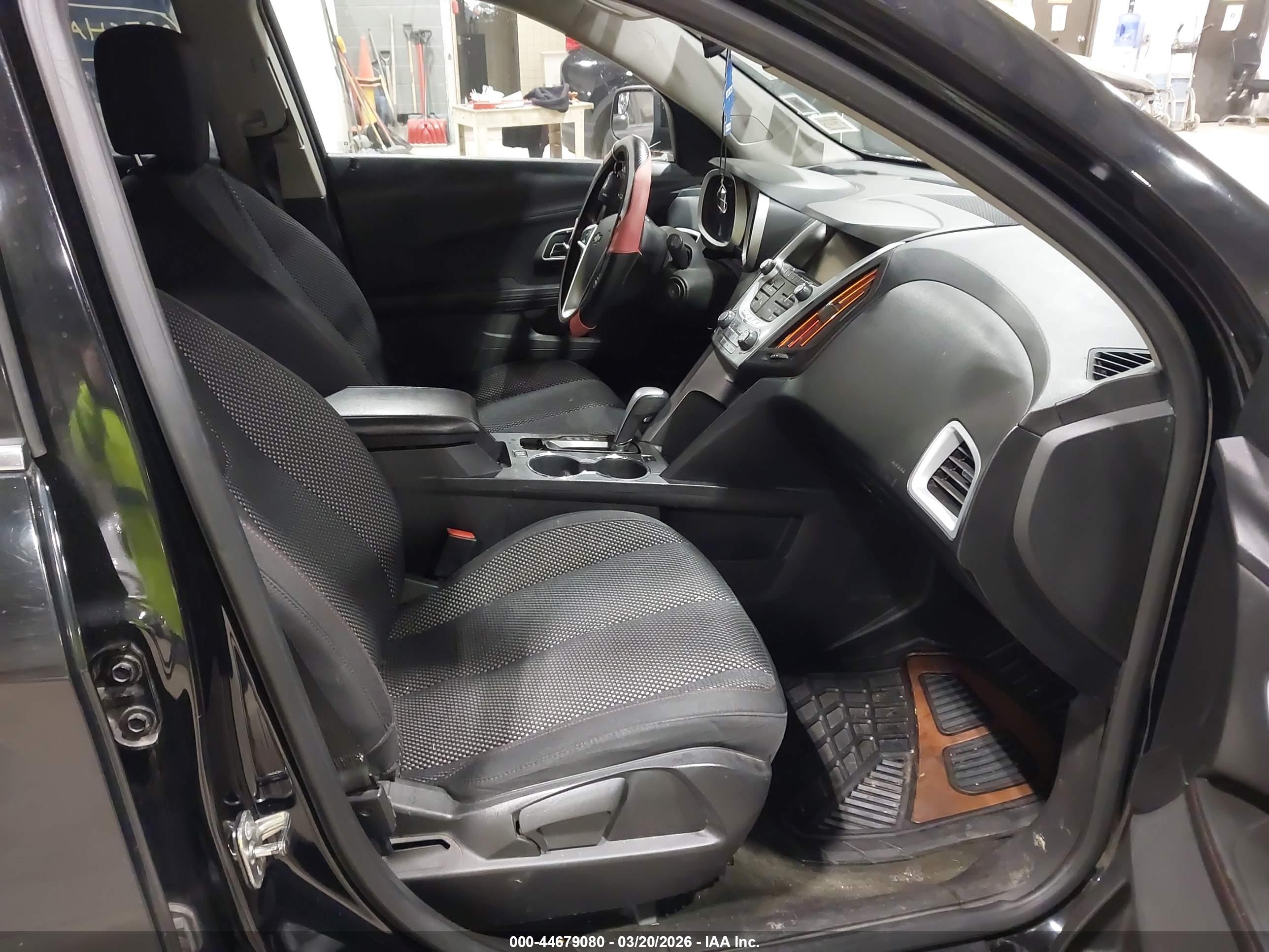 CHEVROLET EQUINOX image 5