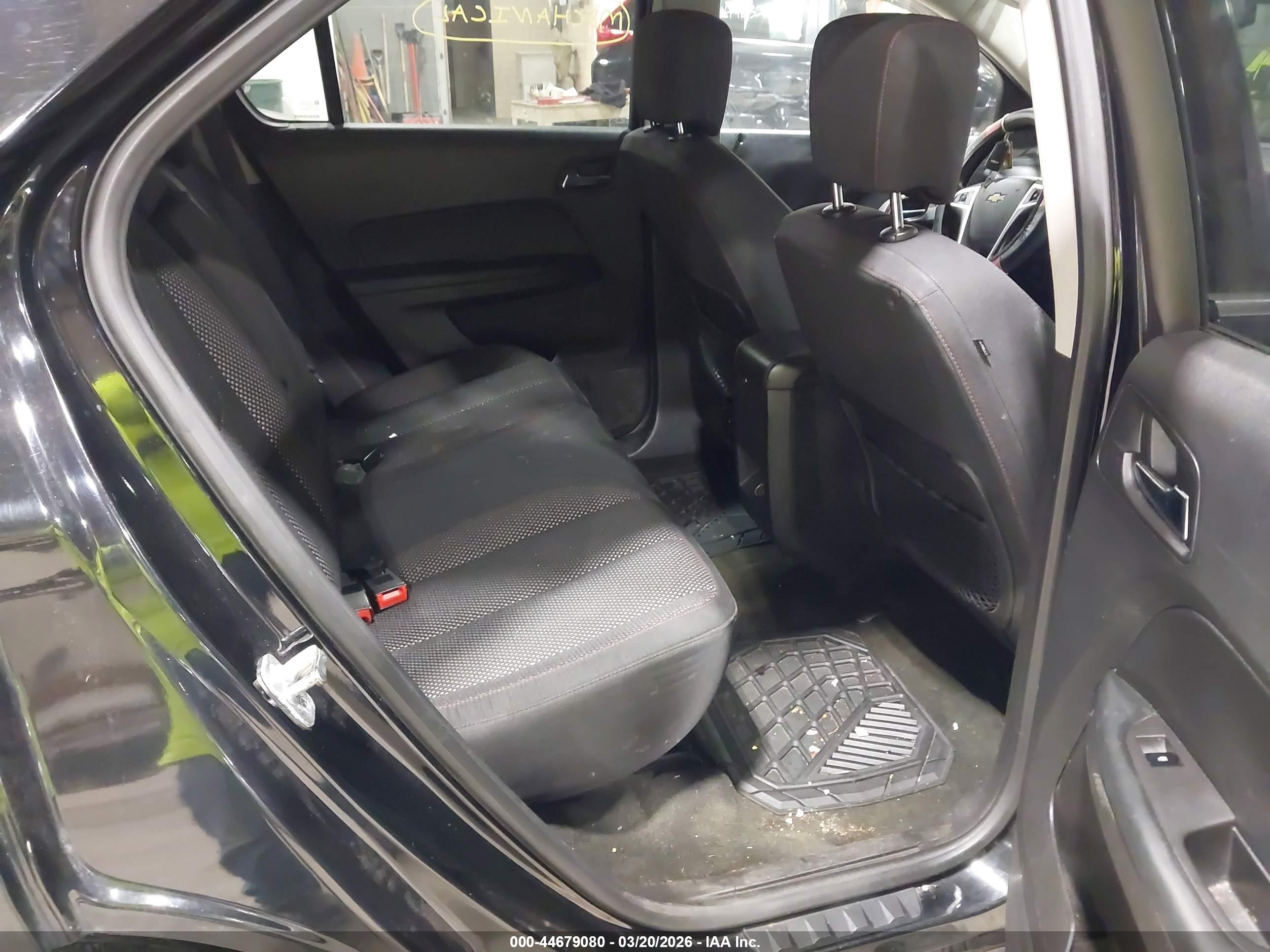 CHEVROLET EQUINOX image 8