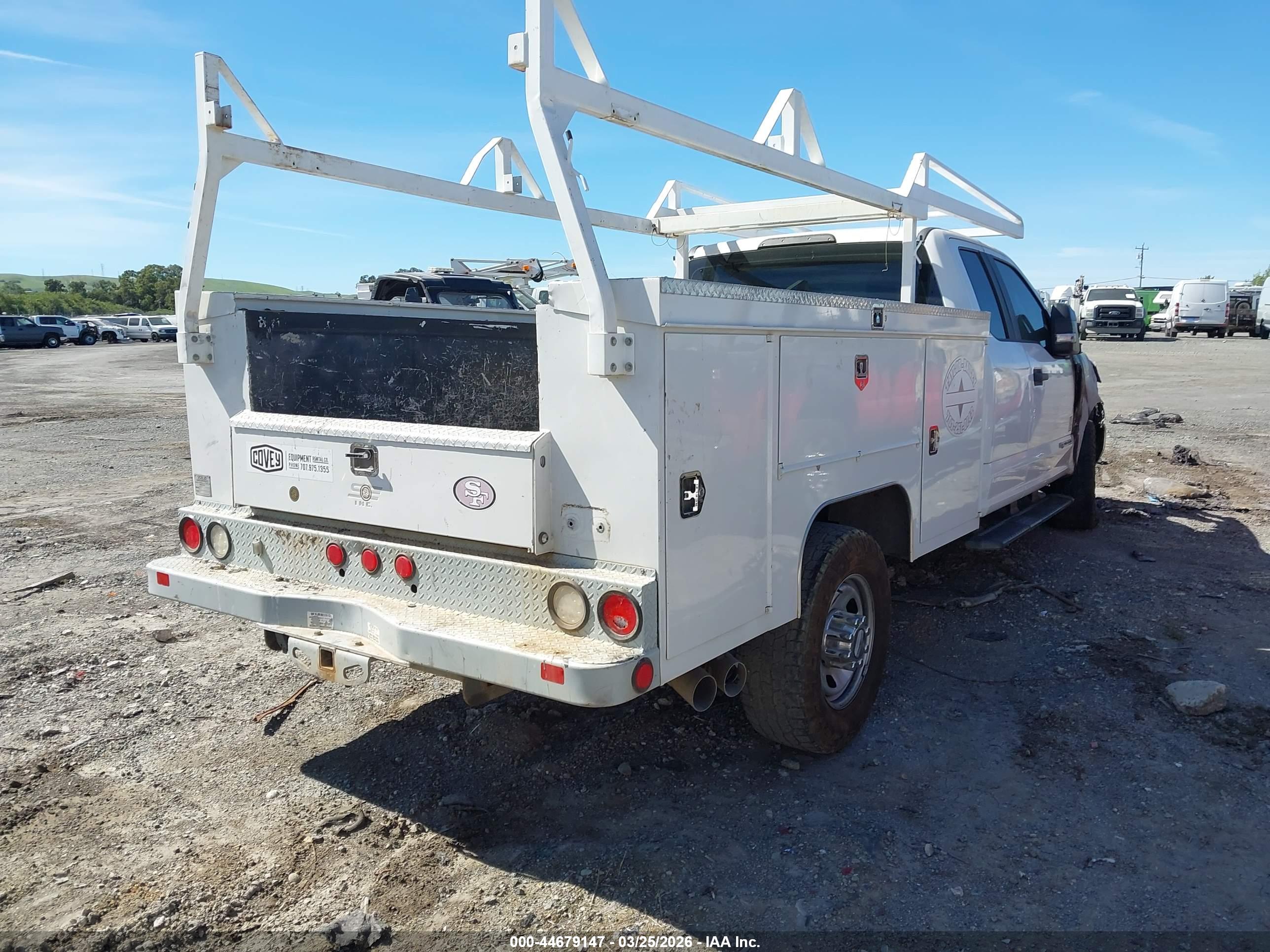FORD F-350 image 3