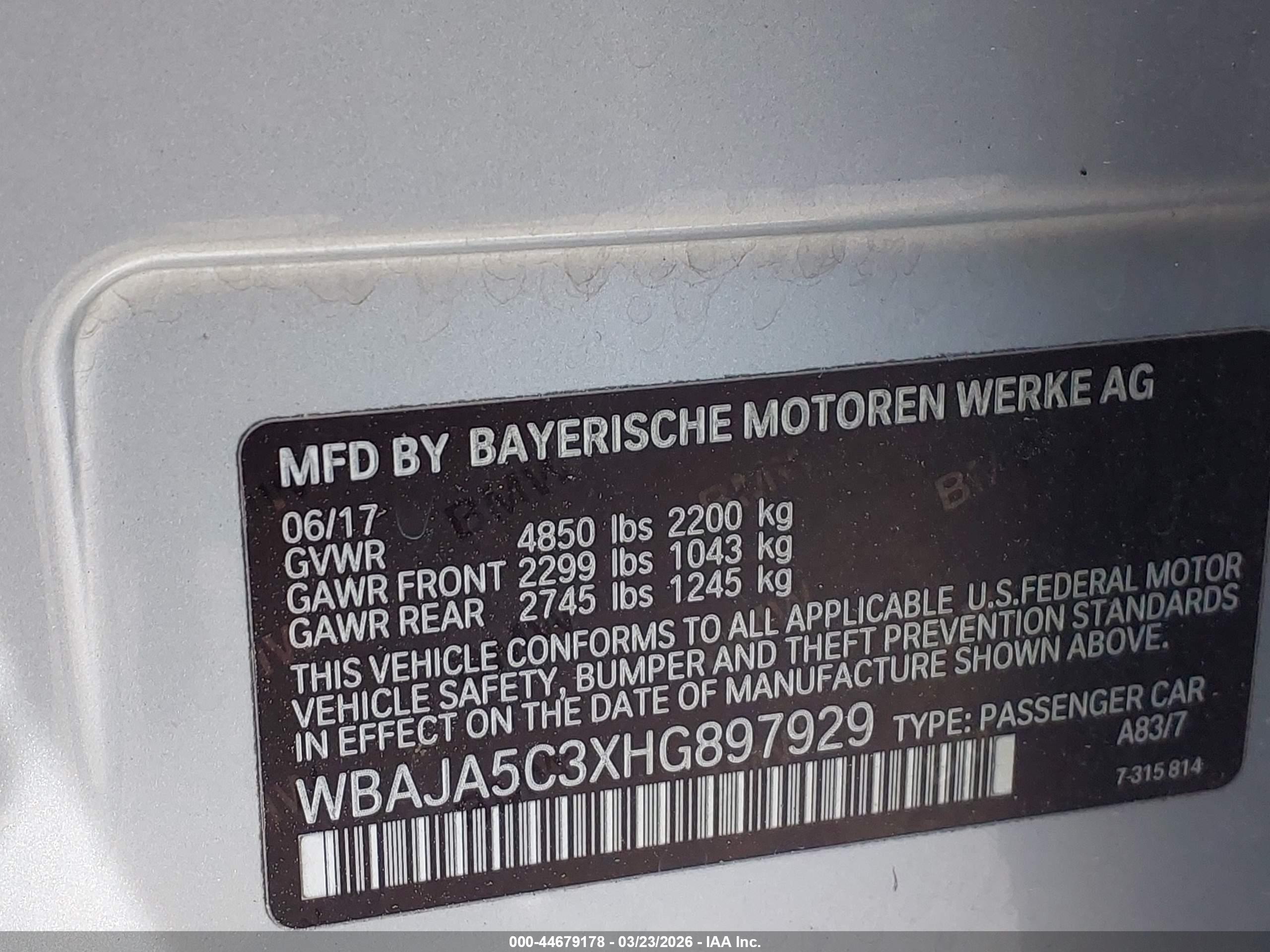 BMW 530I image 9