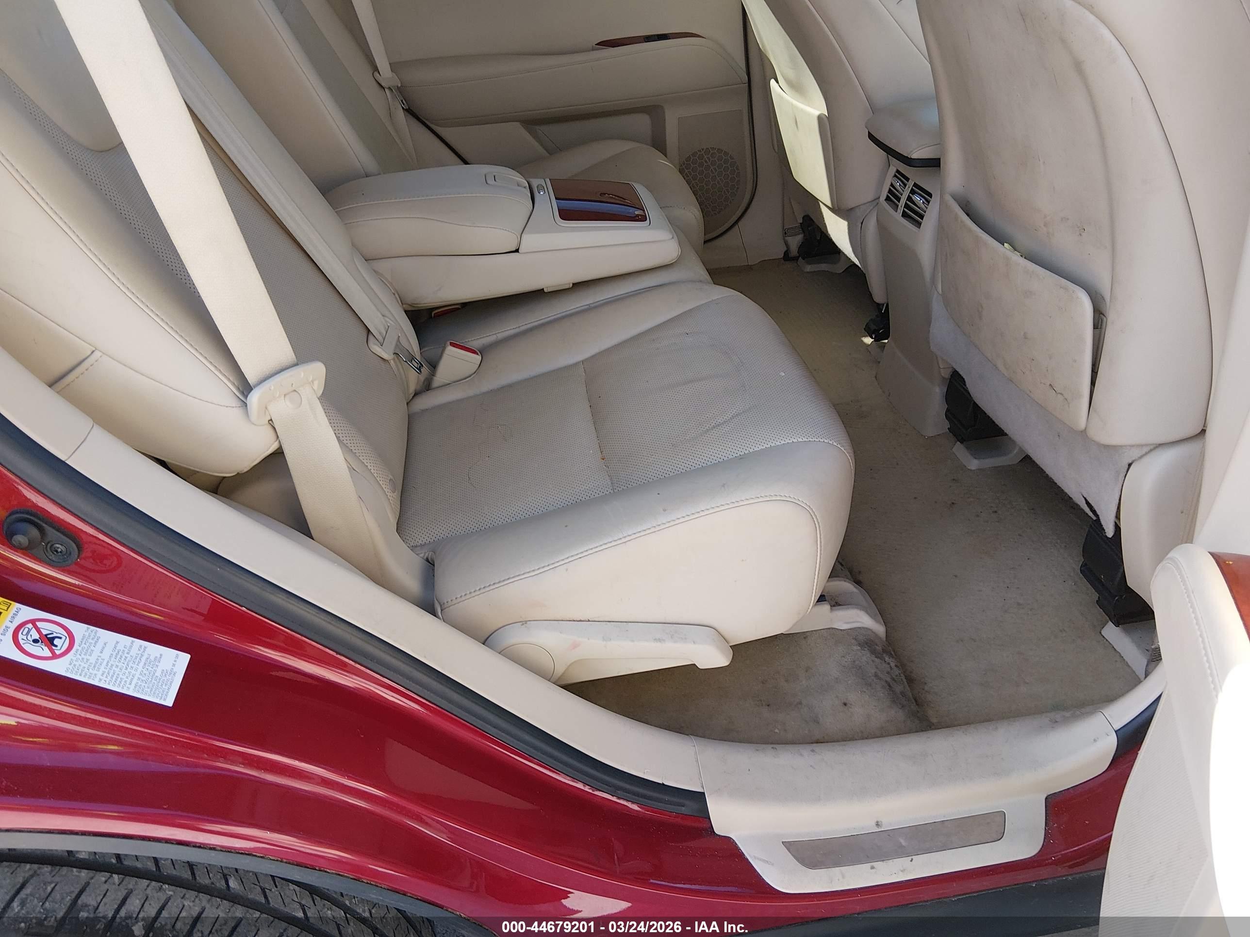 LEXUS RX image 8